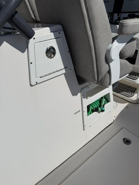 2017 Sea Fox 328 Commander - 20