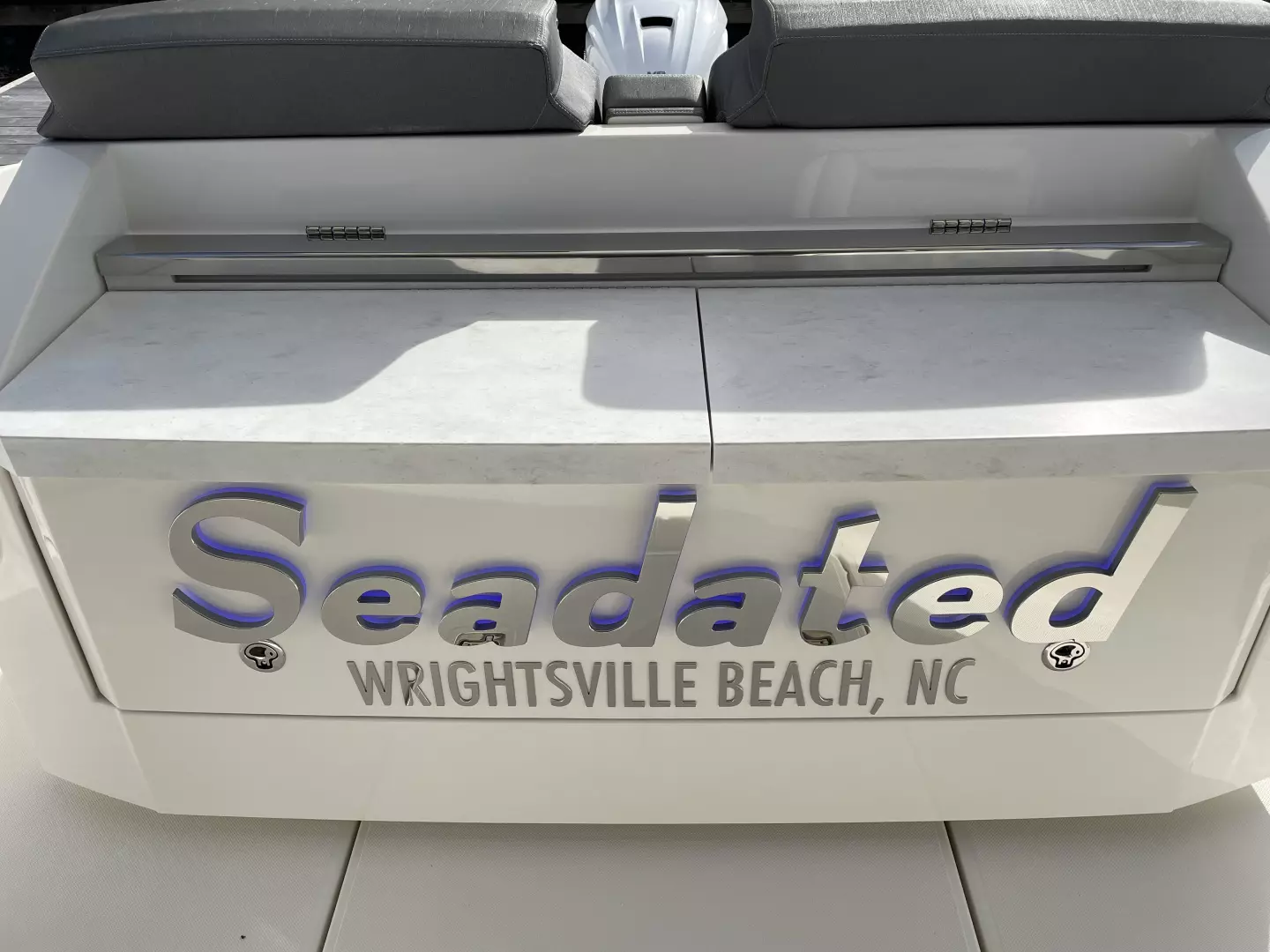 2021 Tiara Yachts 43 LE - Image 17