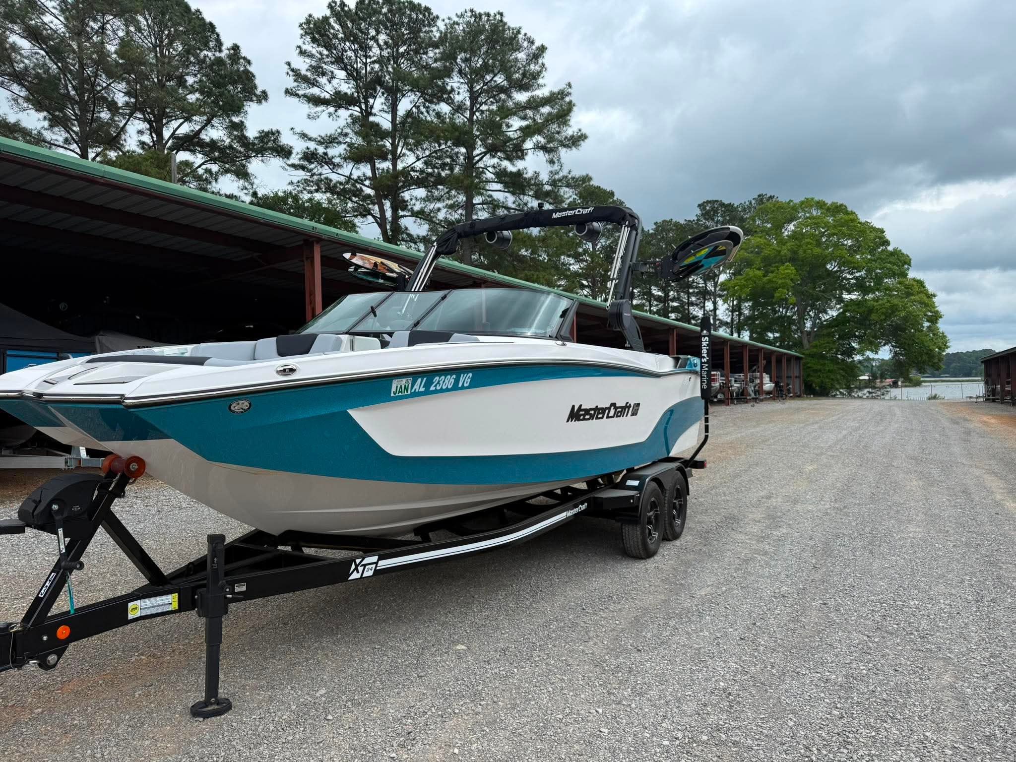 2024 MasterCraft XT24
