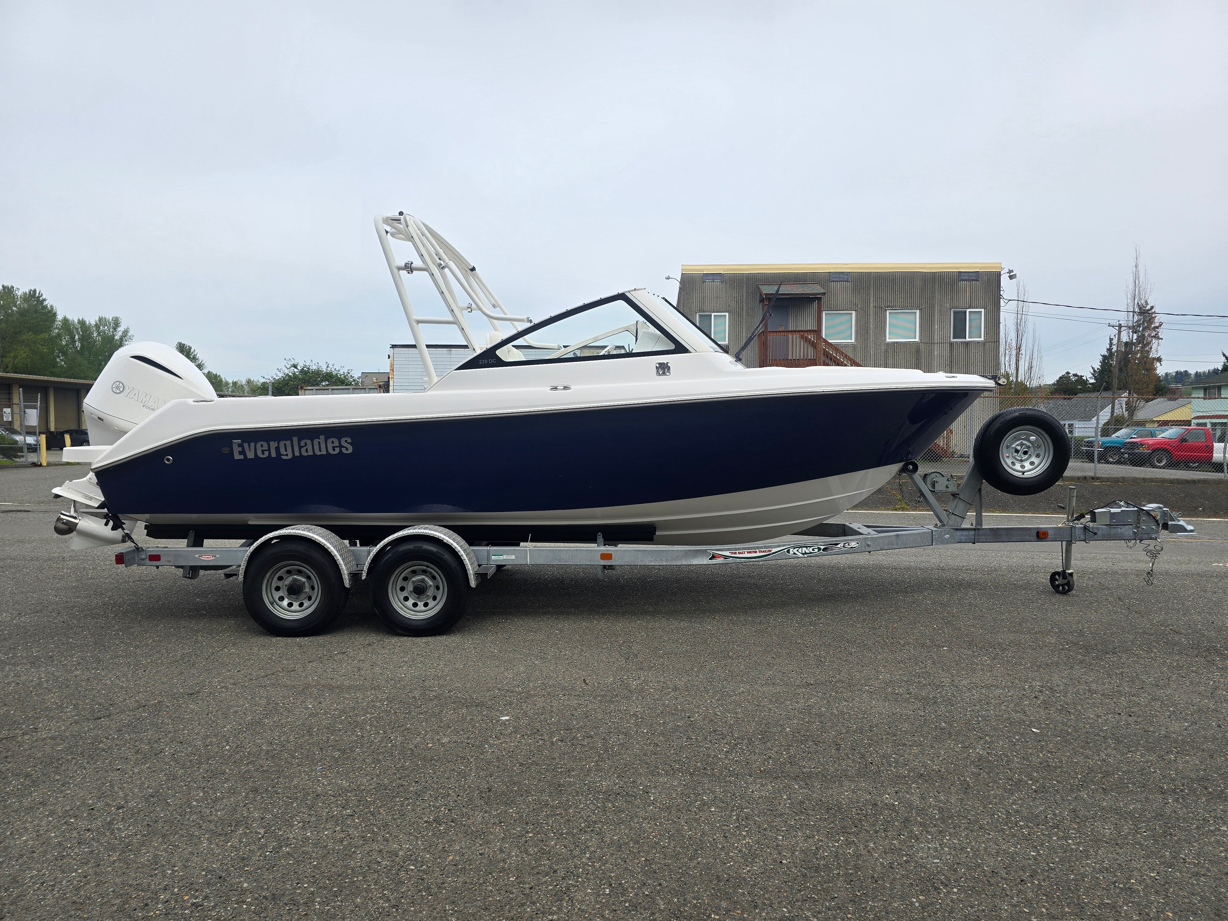 2017 Everglades 230 Dual Console on a trailer.