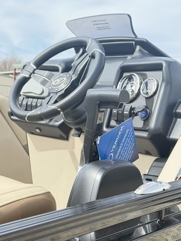 2026 Veranda VR235F2 Tritoon - 16