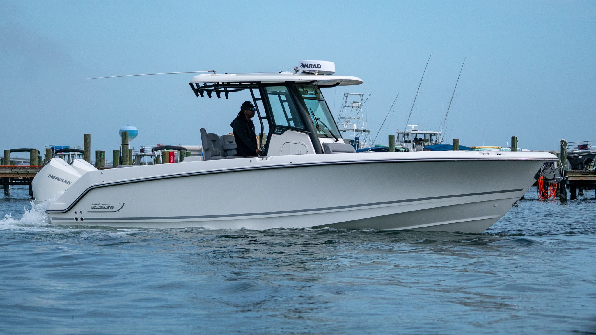 2026 Boston Whaler 280 Outrage