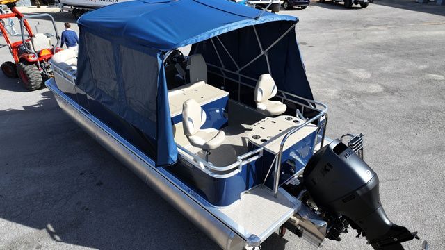 2026 Avalon Venture 85 - 23 FT Rear Fish - 7
