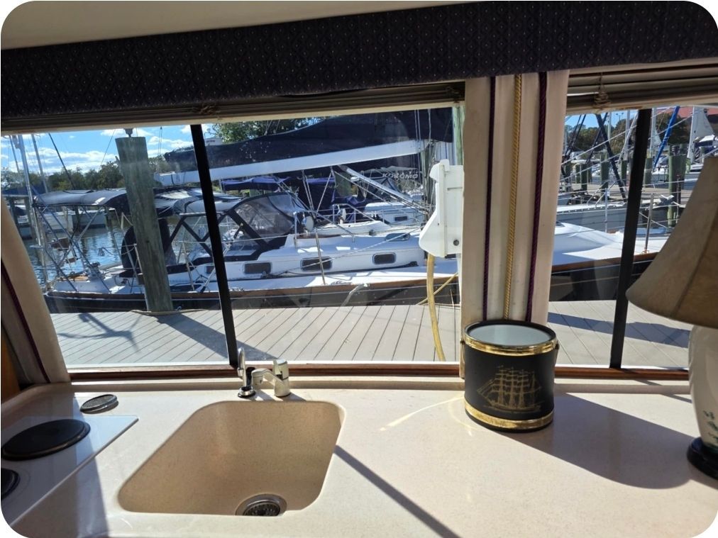 1998 Ocean Yachts SS40 - 22