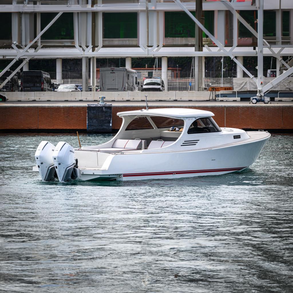 2025 Toy 39 outboard