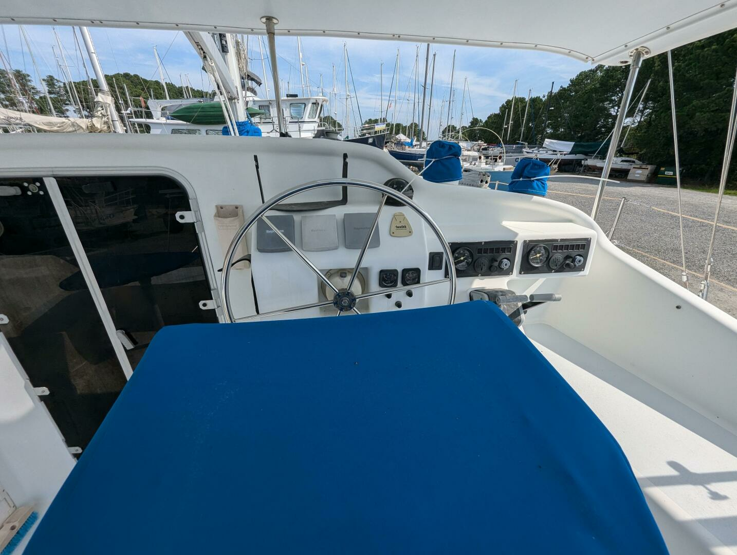 1998 Shuttleworth Ocean Cheetah 37 Custom - Image 20
