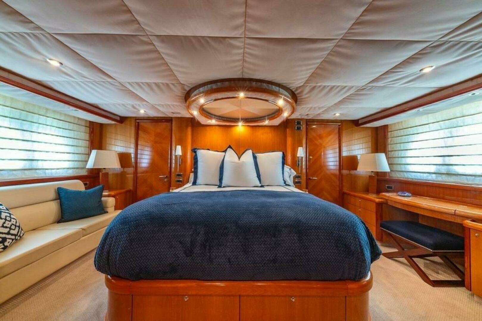 2003 Sunseeker 82 Yacht - Image 11