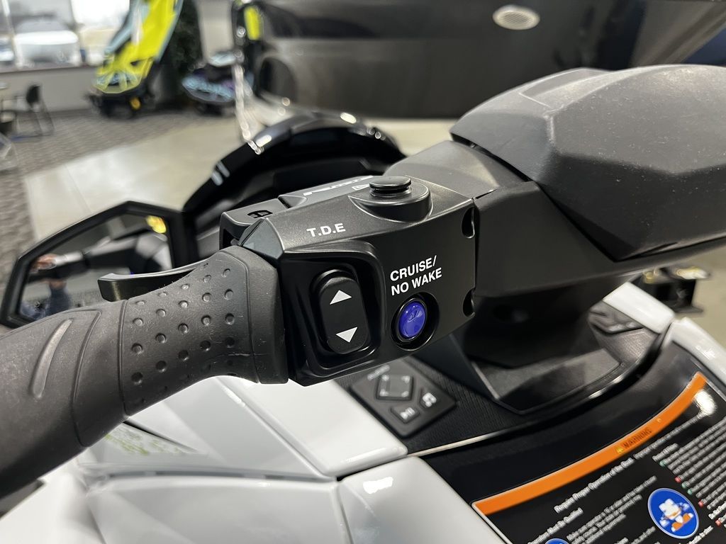 2026 Yamaha Boats VX Deluxe - 10