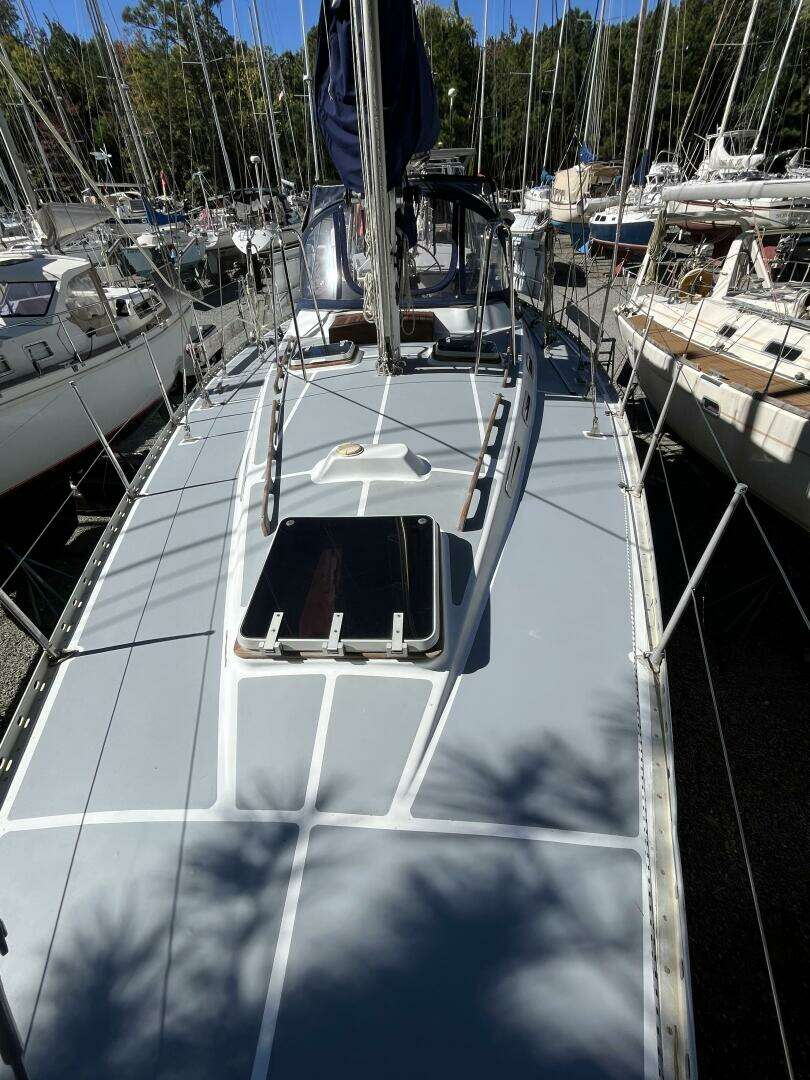 1993 Med Marine Montevideo - Image 14