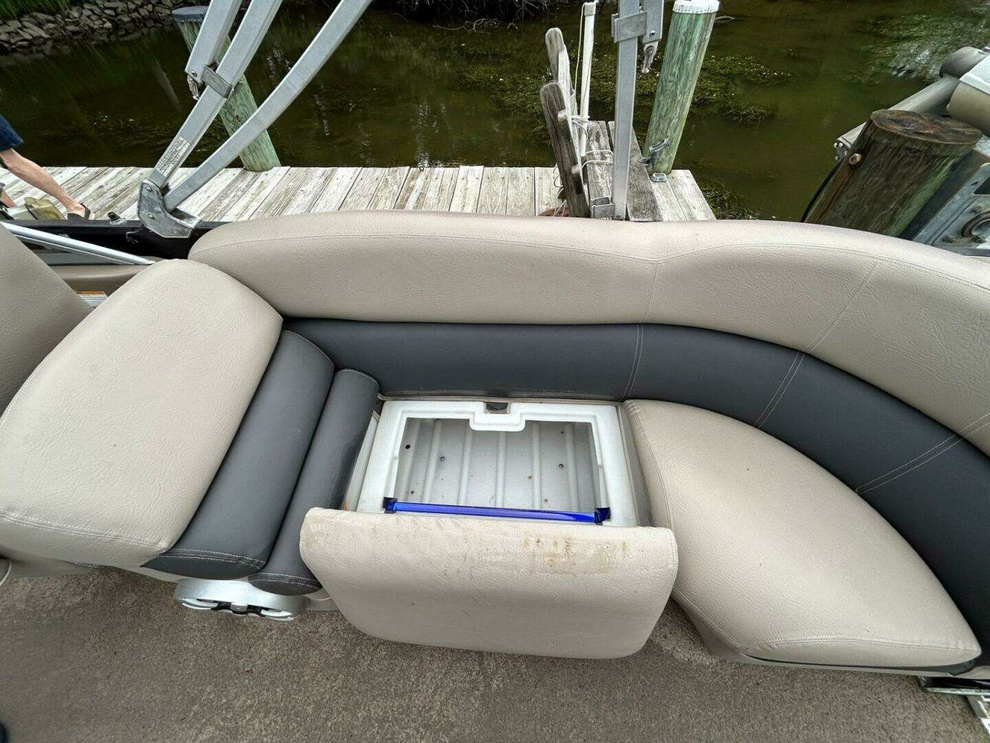 2013 Premier 250 S-Series - Image 14