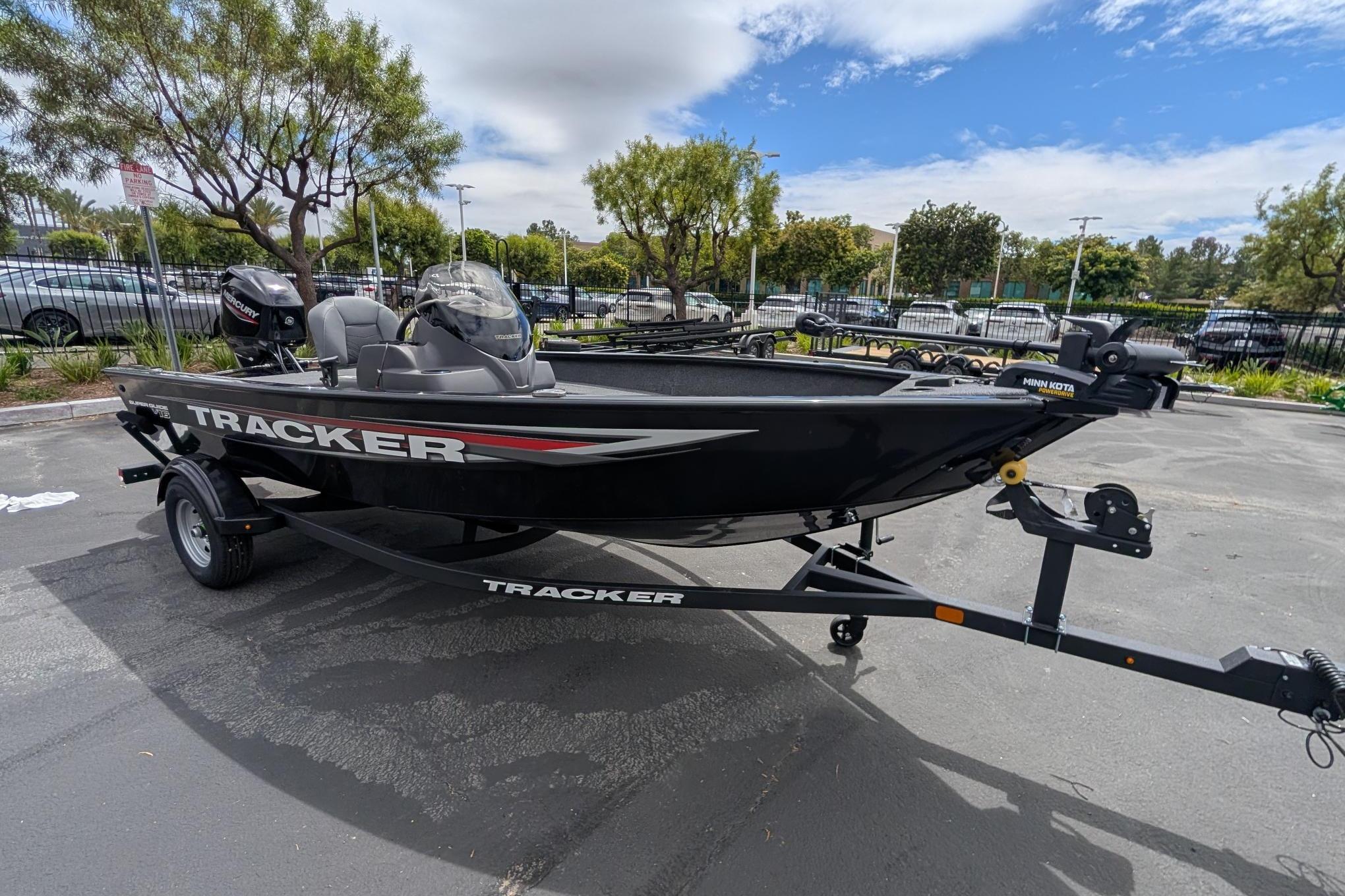 2026 Tracker Super Guide V-16 SC