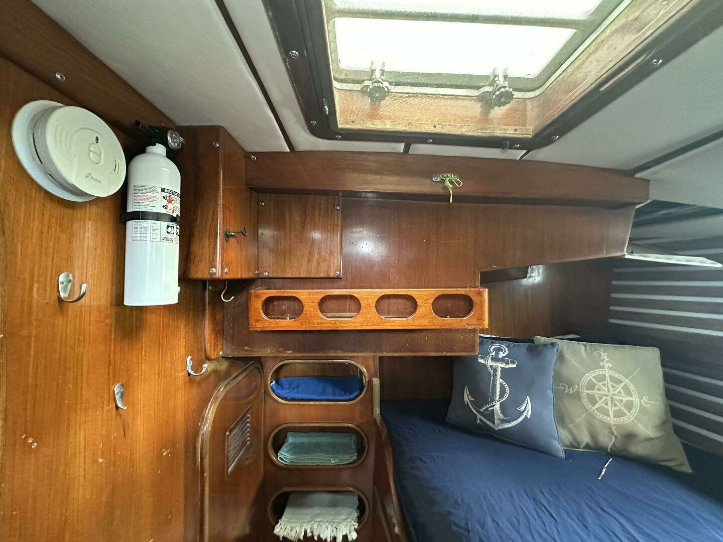 1986 Oceanic — - Image 198