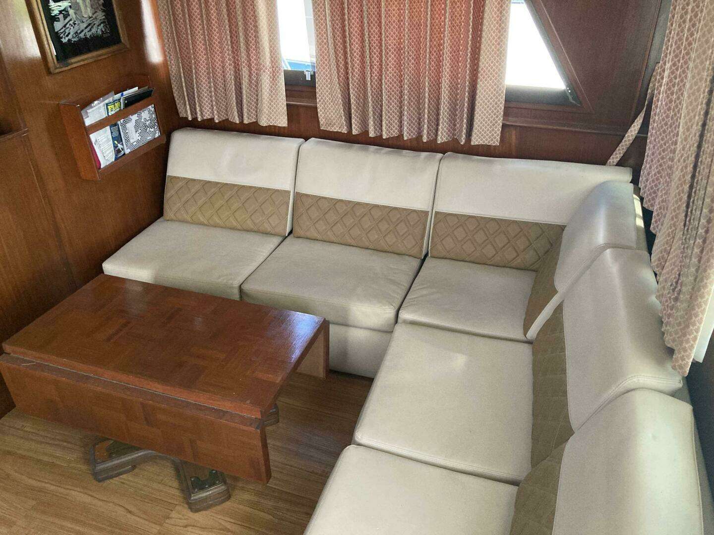 1985 Hatteras Sport Fish - Image 22