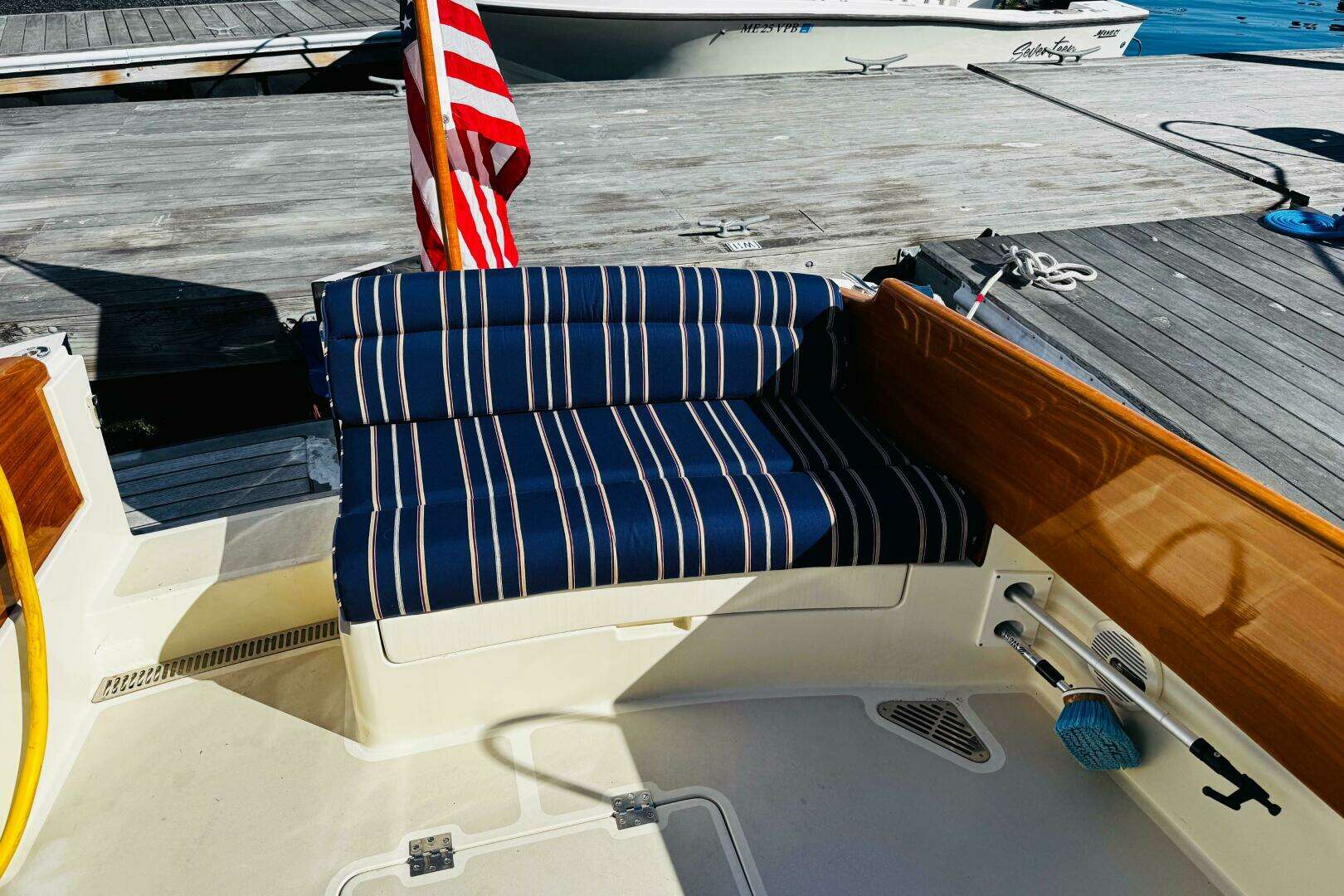2012 Hinckley Picnic Boat MKIII - Image 41