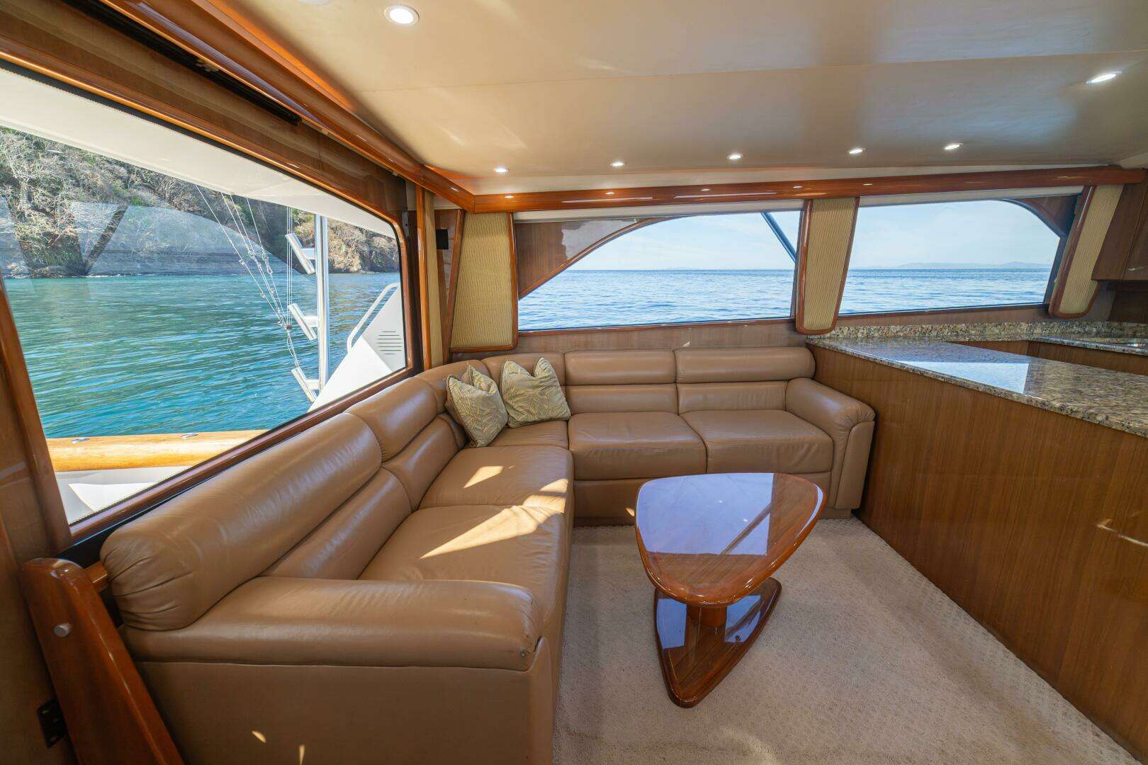 2006 Viking 56 Convertible - Image 32