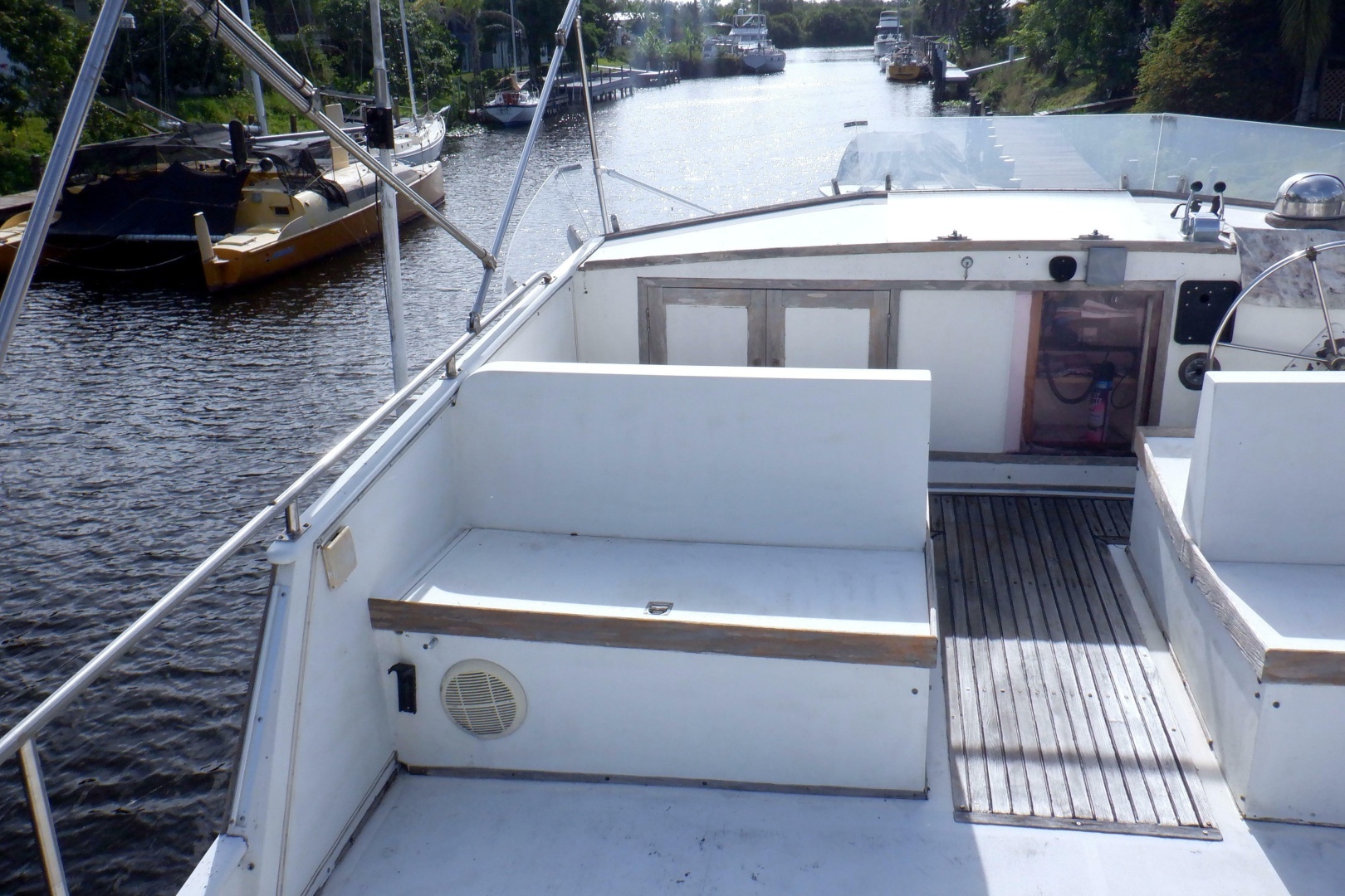 1980 Grand Banks 49 Classic - Image 4
