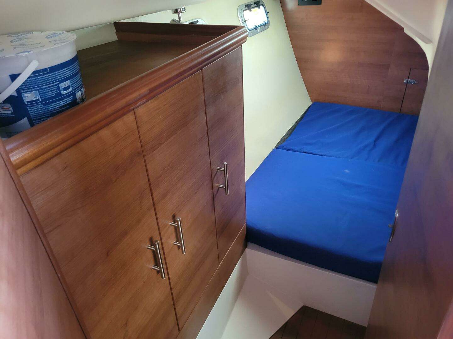 2013 Hunter 33 - Image 8