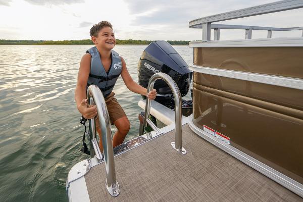 2024 Sun Tracker SportFish 22 XP3 - 72