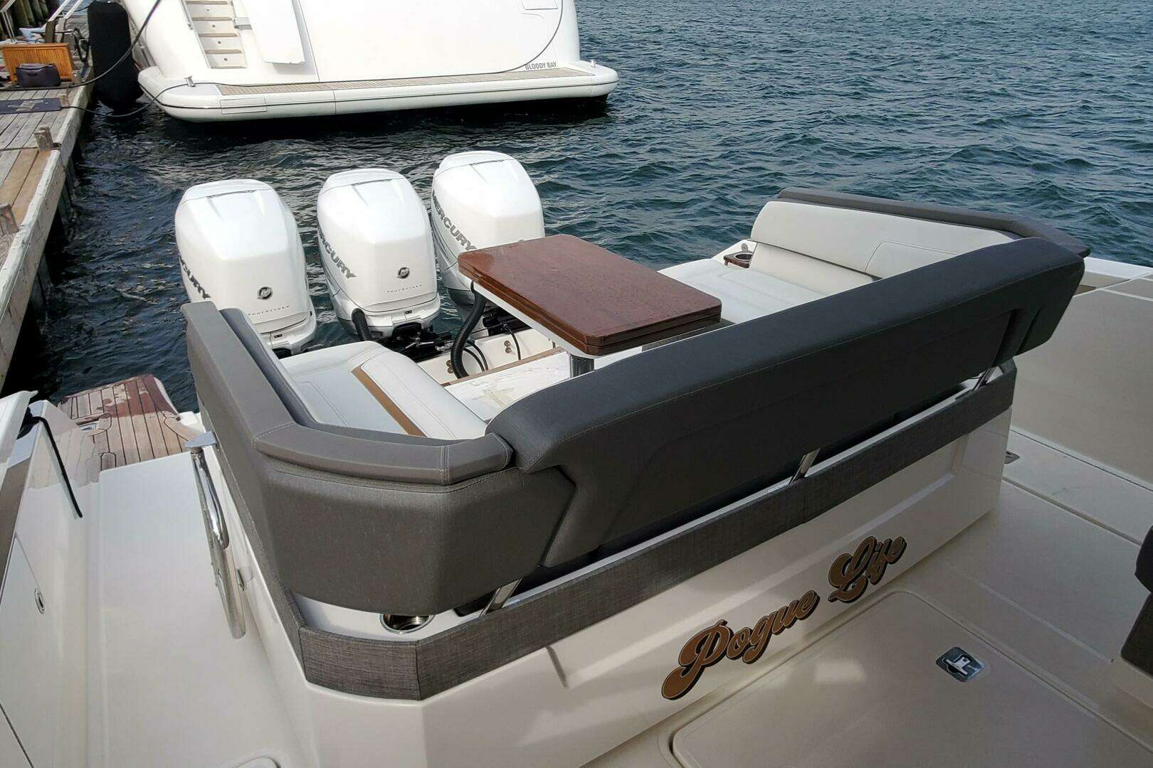 2021 Tiara Yachts 38 LS - Image 4