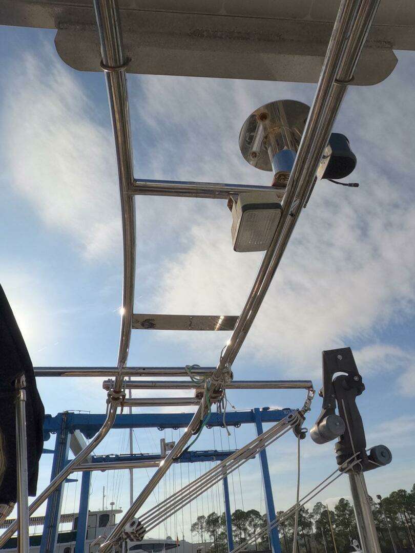 2005 Island Packet 370 - Image 41