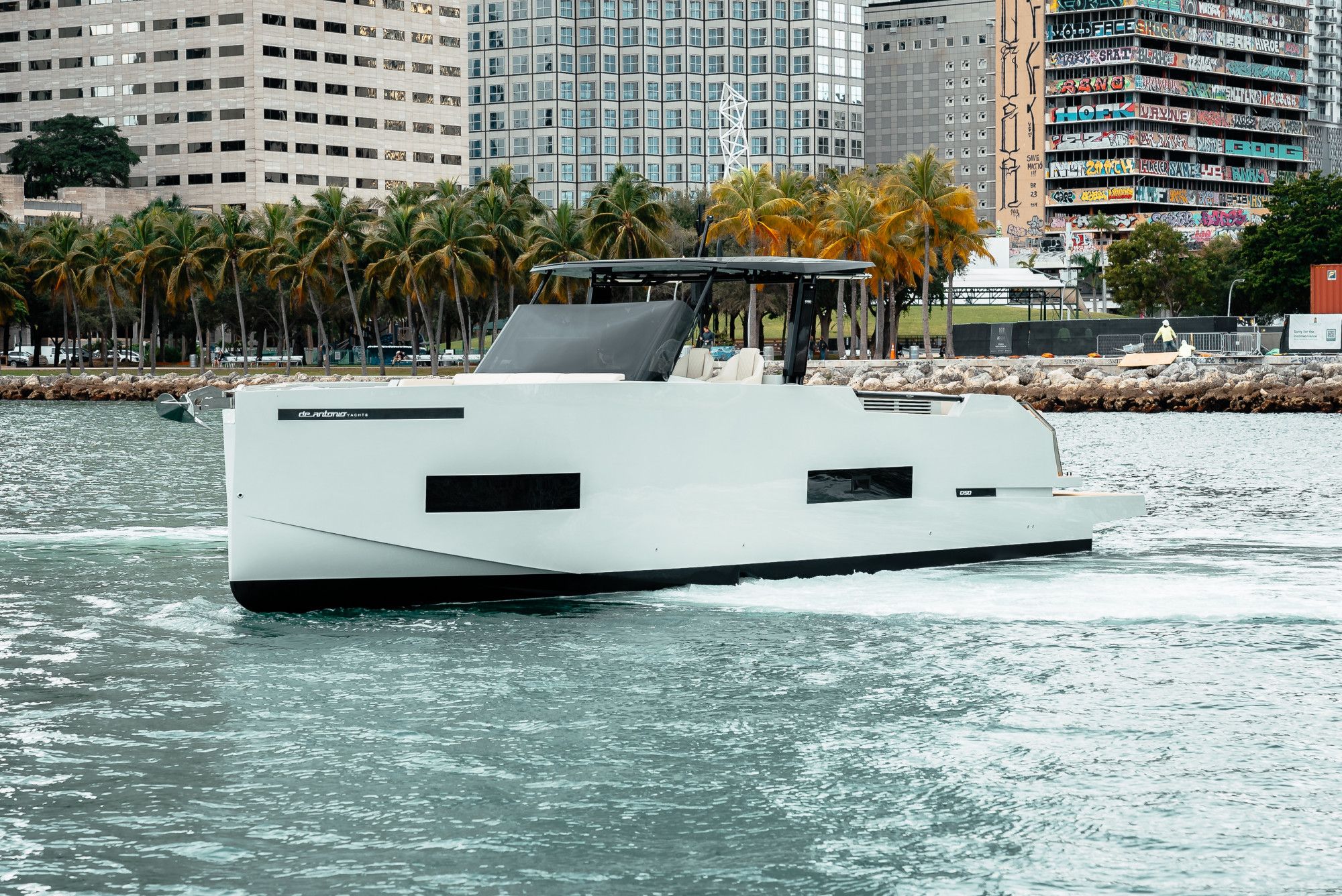 2025 De Antonio Yachts D50 OPEN - 4