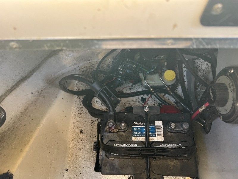 1999 Sea Ray 230 Overnighter - 60
