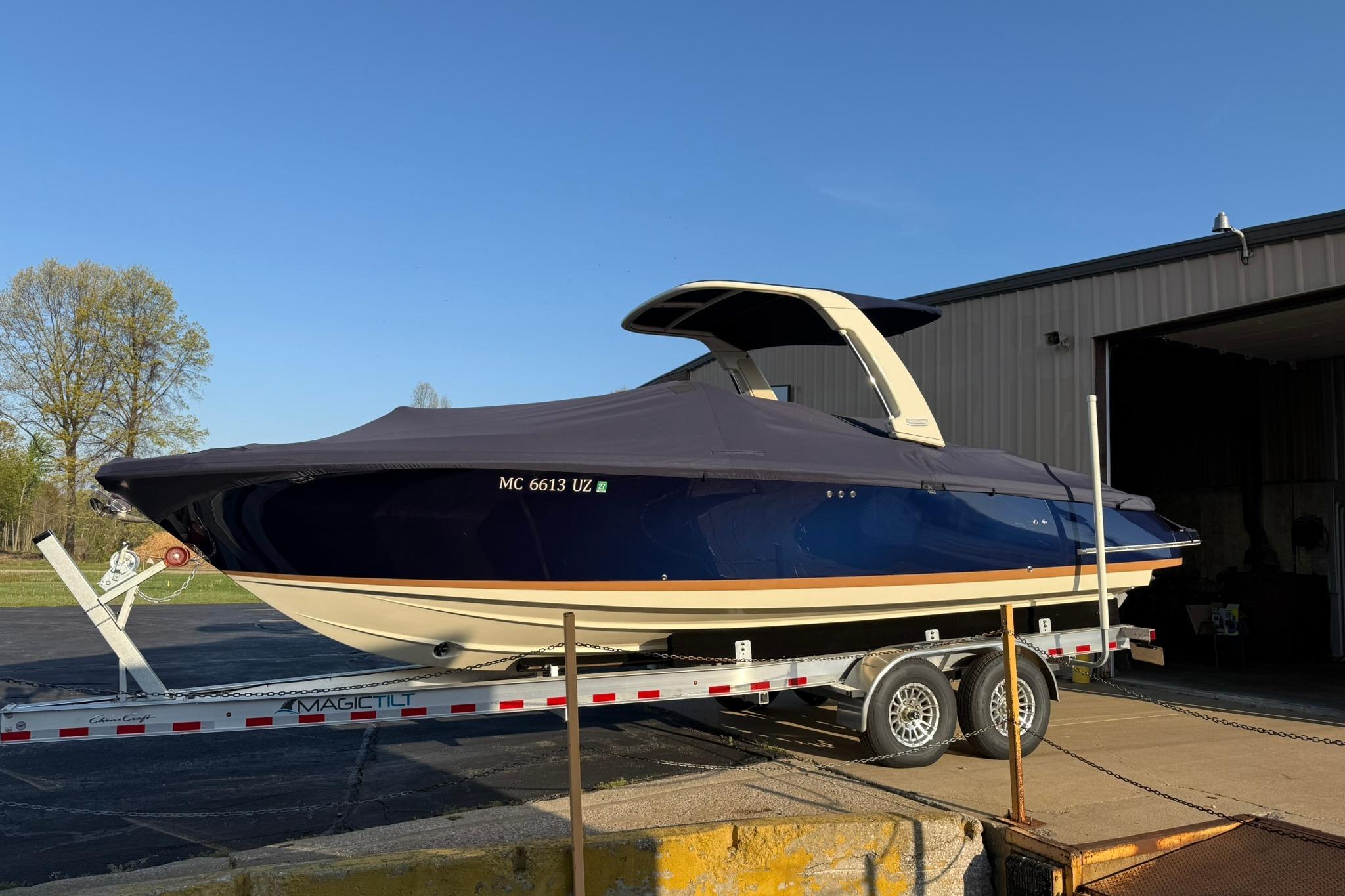 2025 Chris-Craft Launch 28 GT