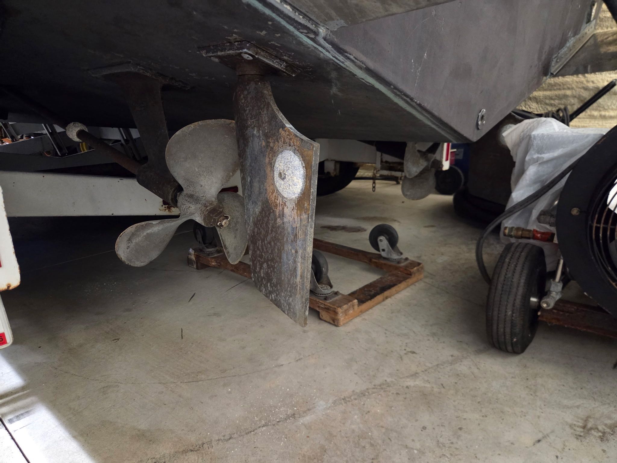 1988 Wellcraft Gransport - 27