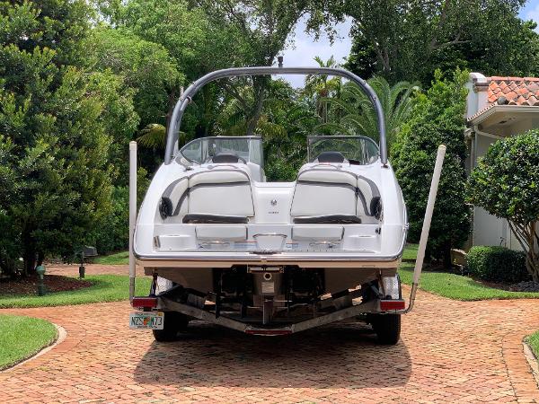 2018 Yamaha Boats 242 Limited S - 30