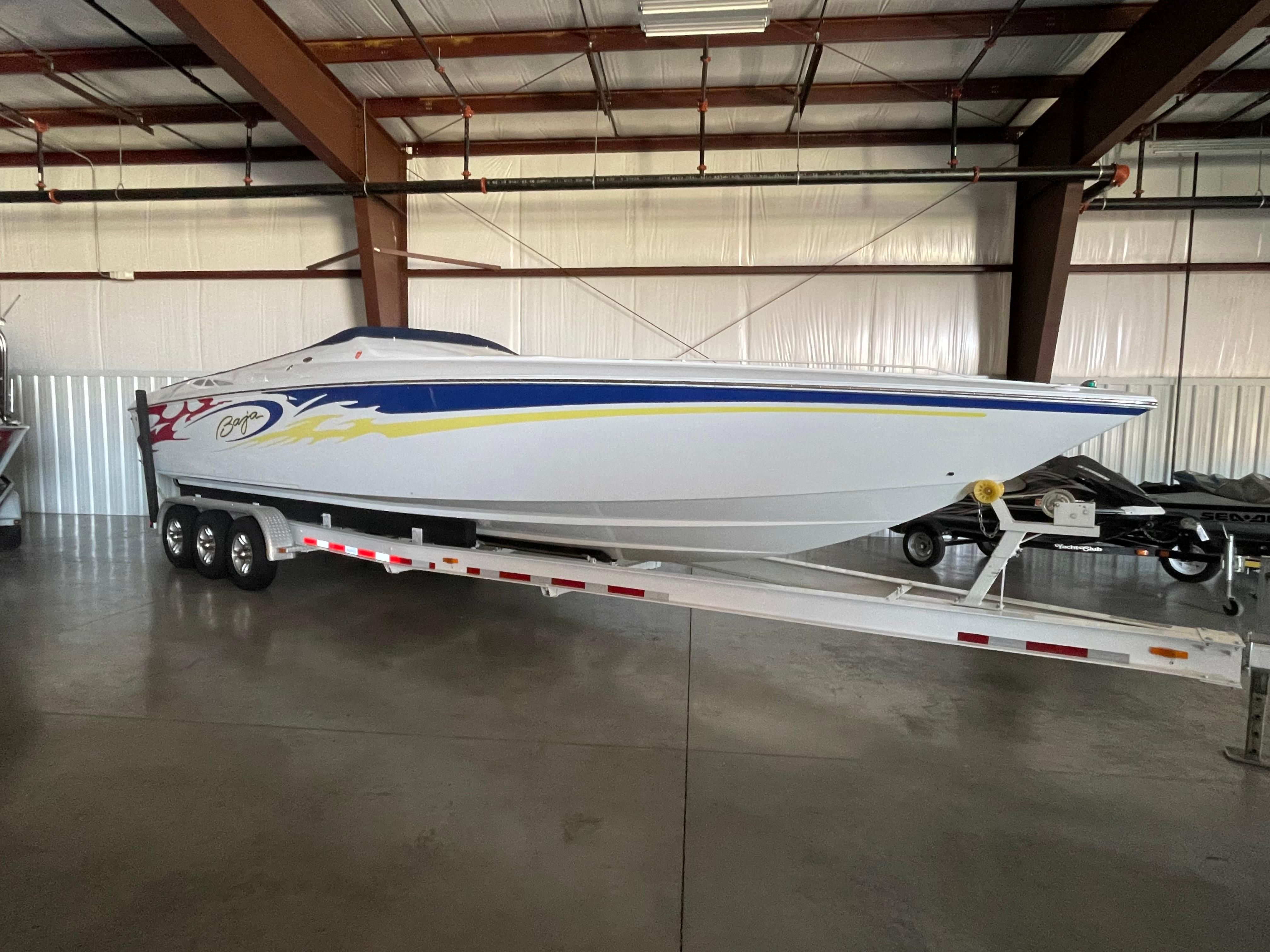 2005 Baja 33 Outlaw