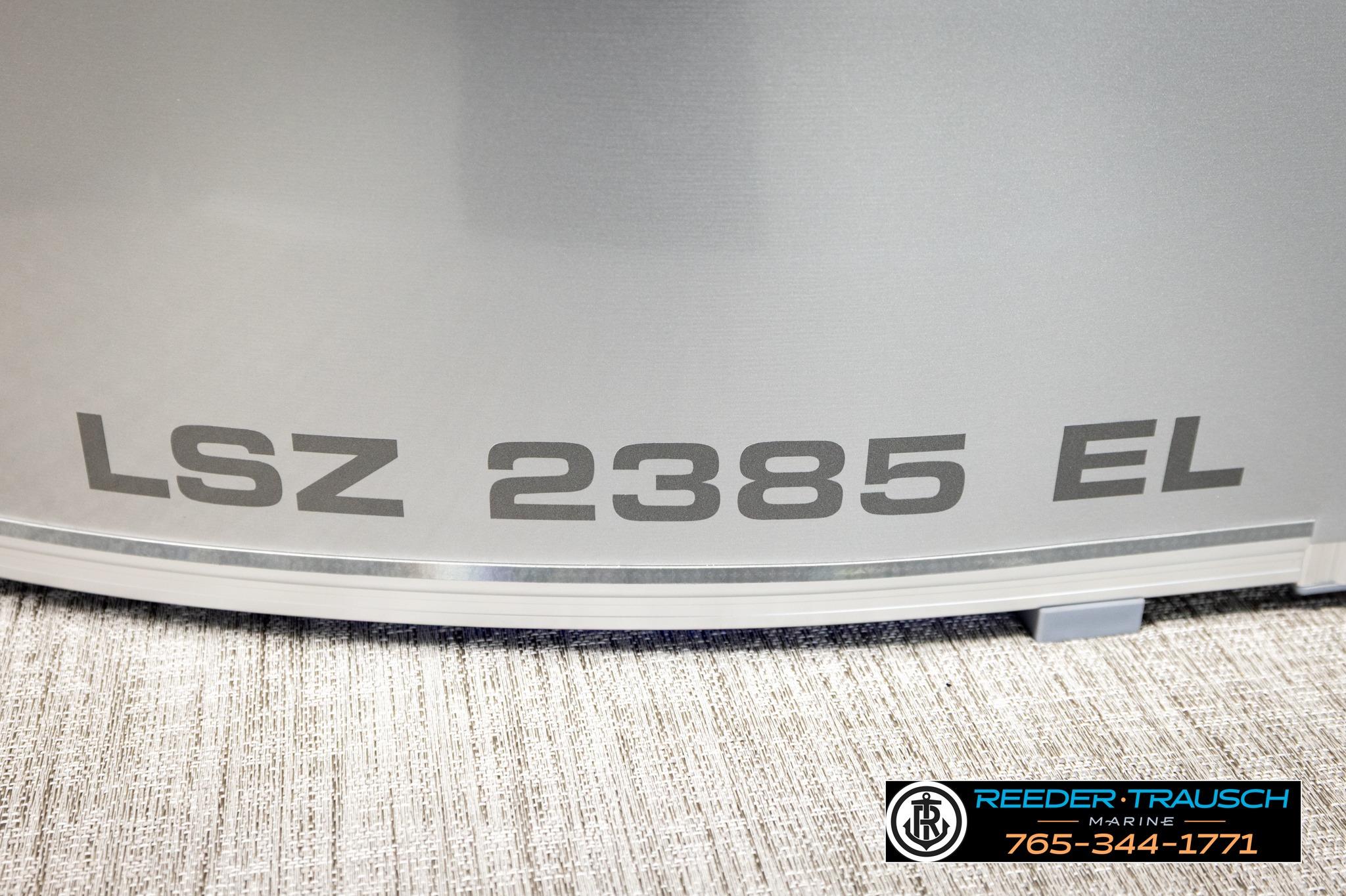2026 Avalon LSZ EL boat model detail with Reeder Trausch Marine contact information.