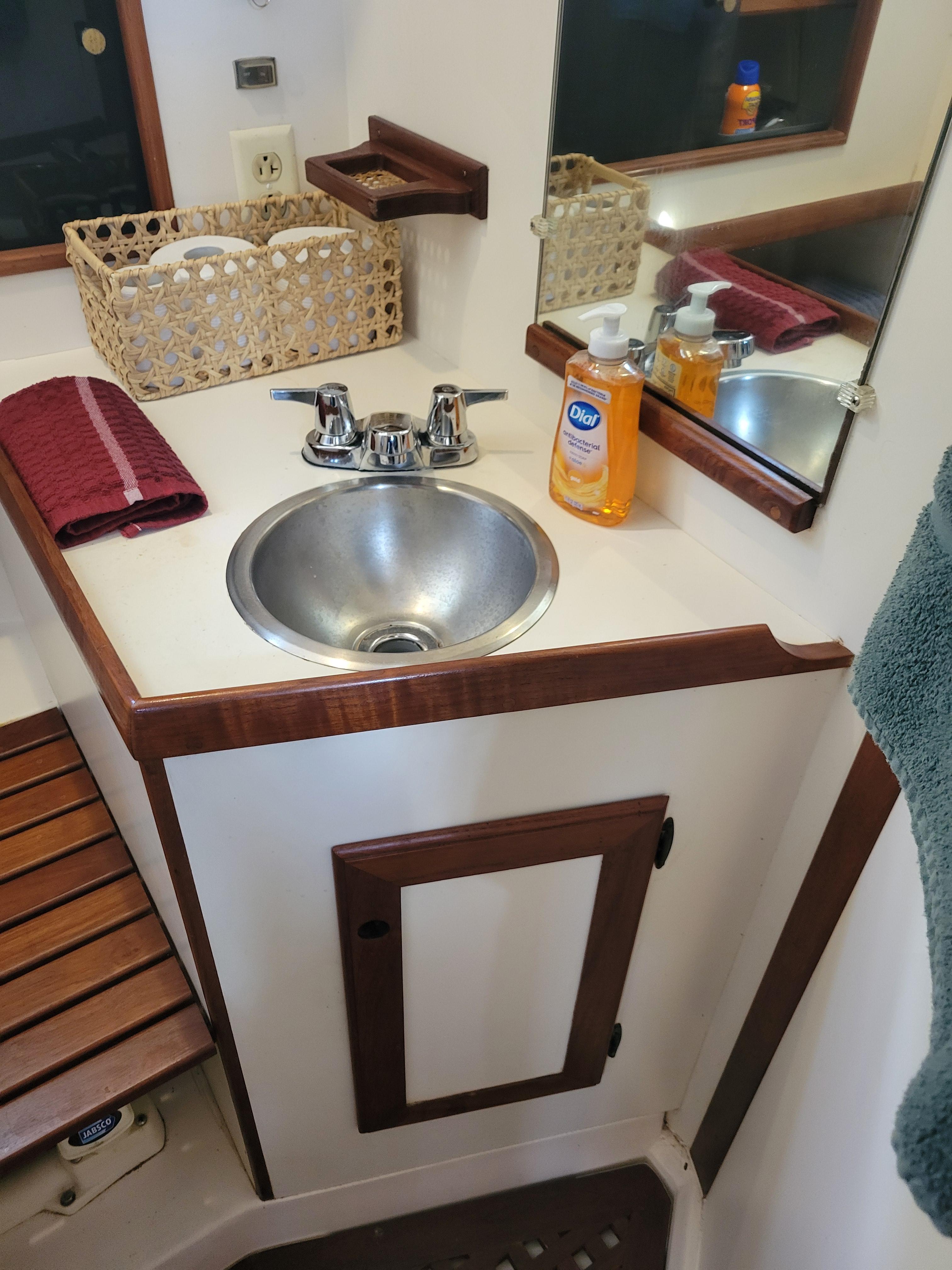 1989 Cape Dory MS300 - 32