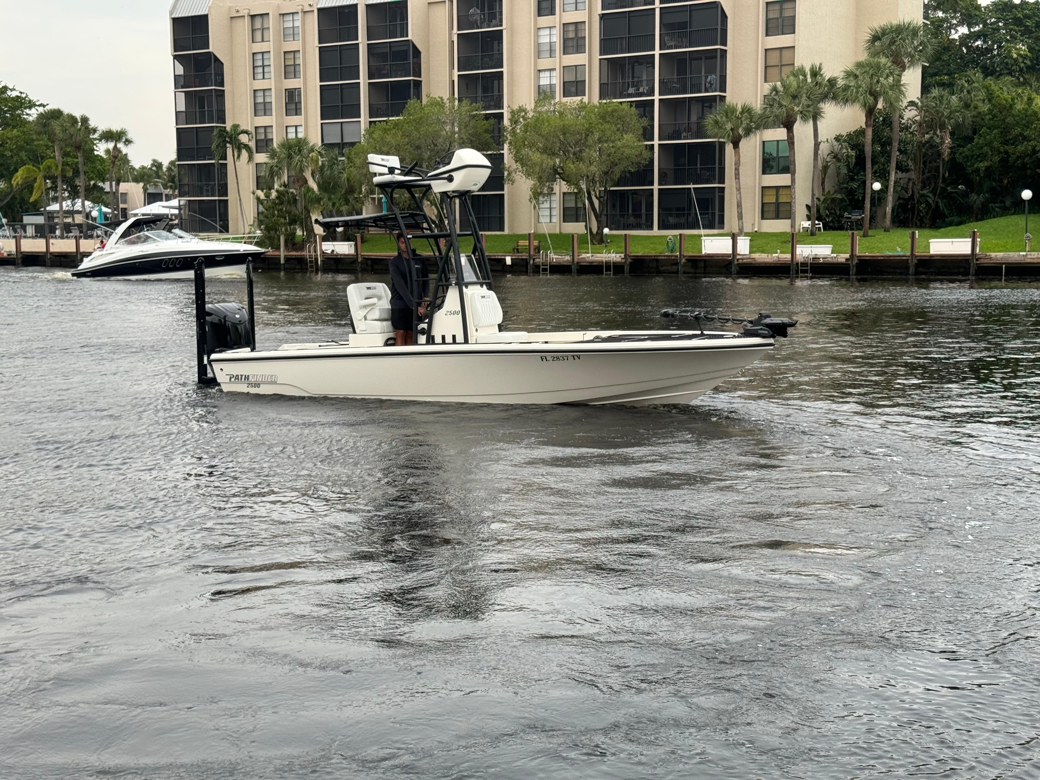 2024 Pathfinder 2500 Hybrid