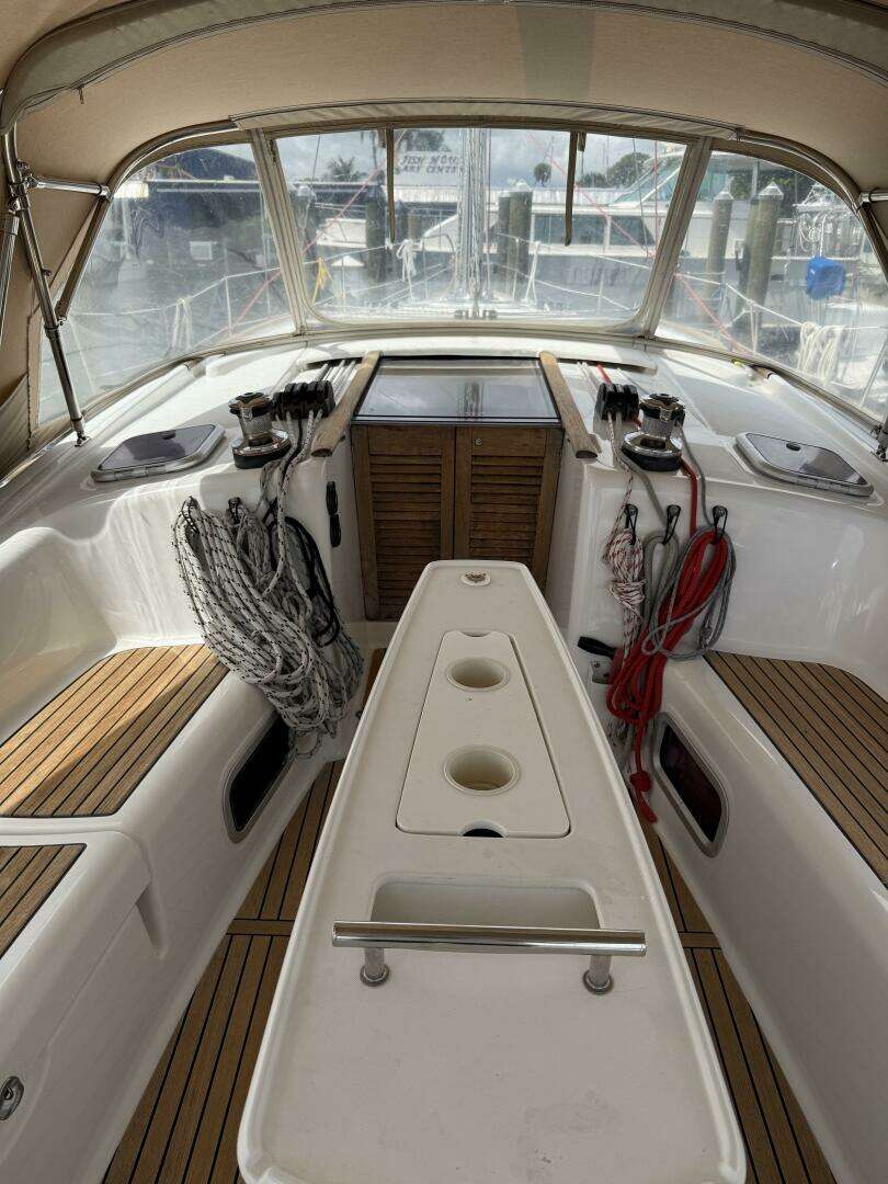 2012 Beneteau 43 - Image 36
