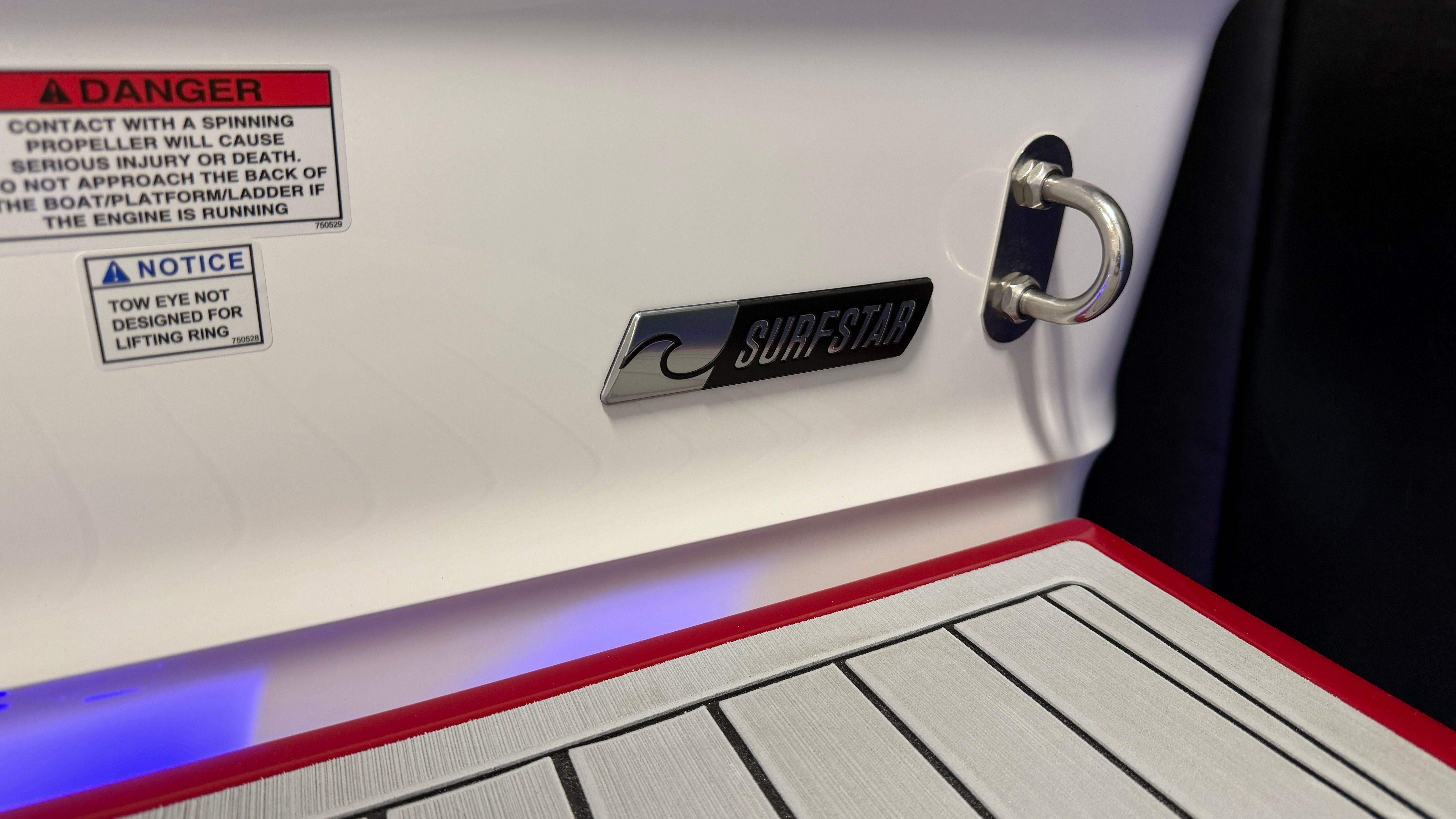 2026 MasterCraft XT22 - 12