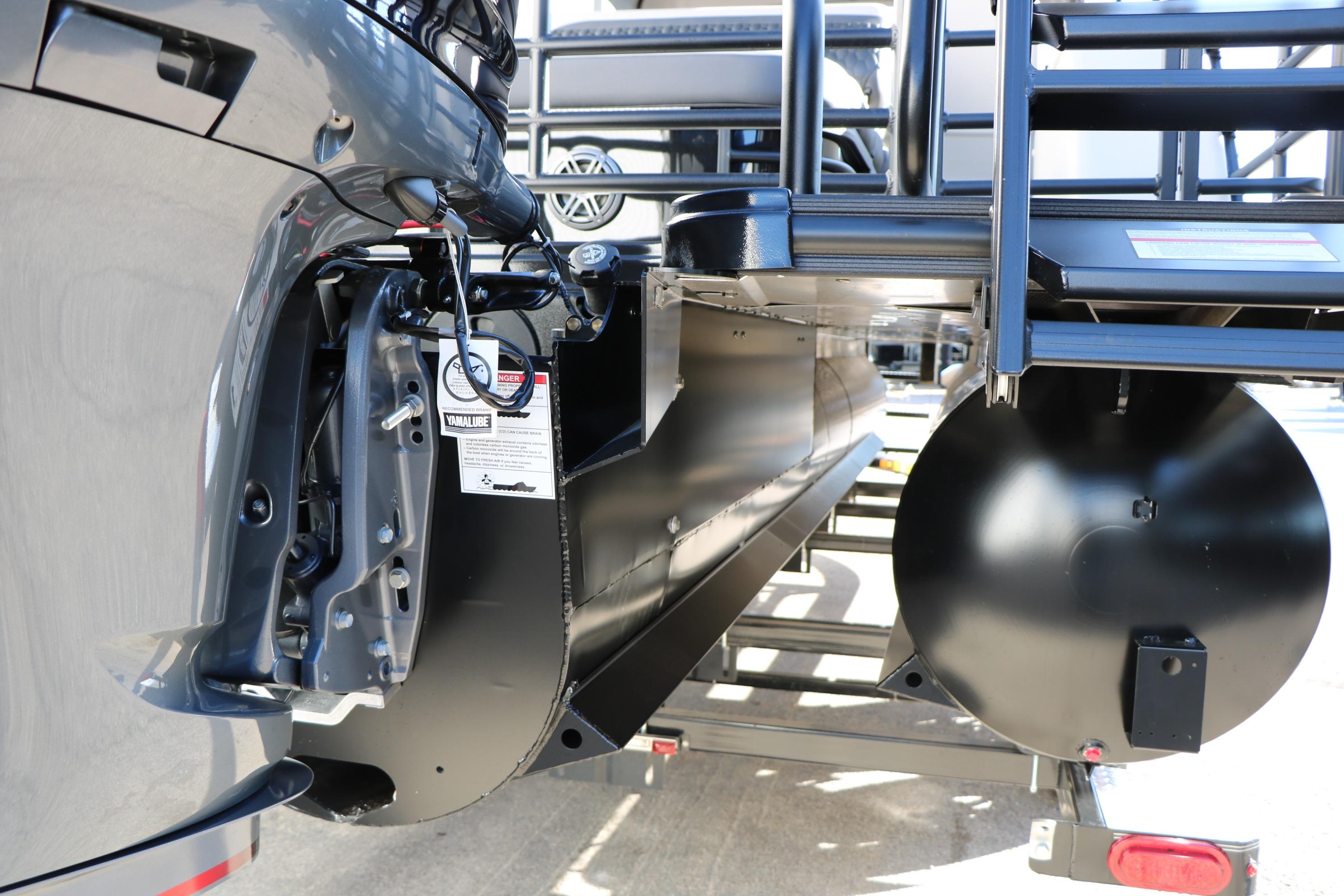 Close-up of 2026 Sylvan L3 CLZ DH boat engine and rear structure.