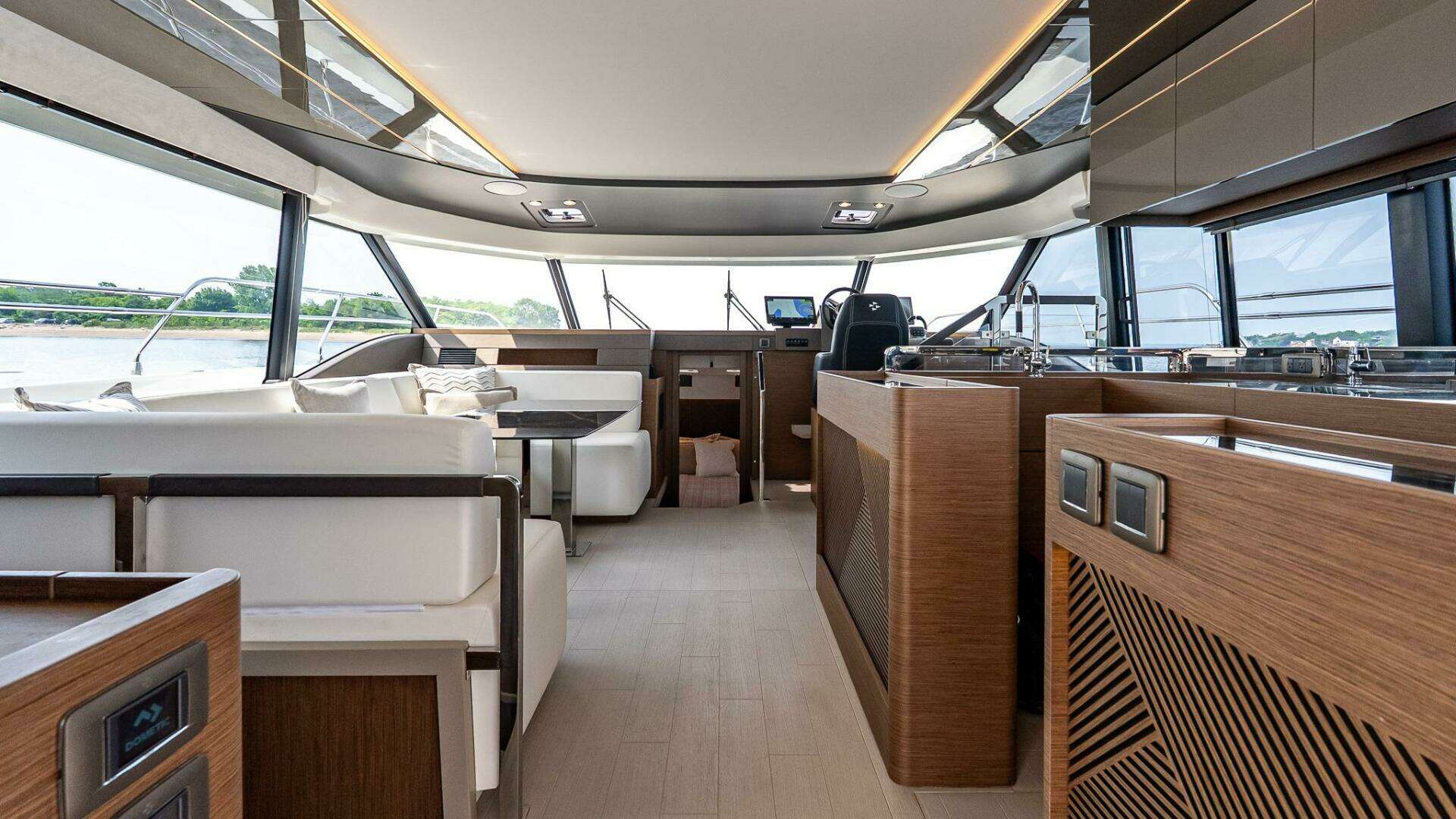2027 Prestige M48 - Image 22
