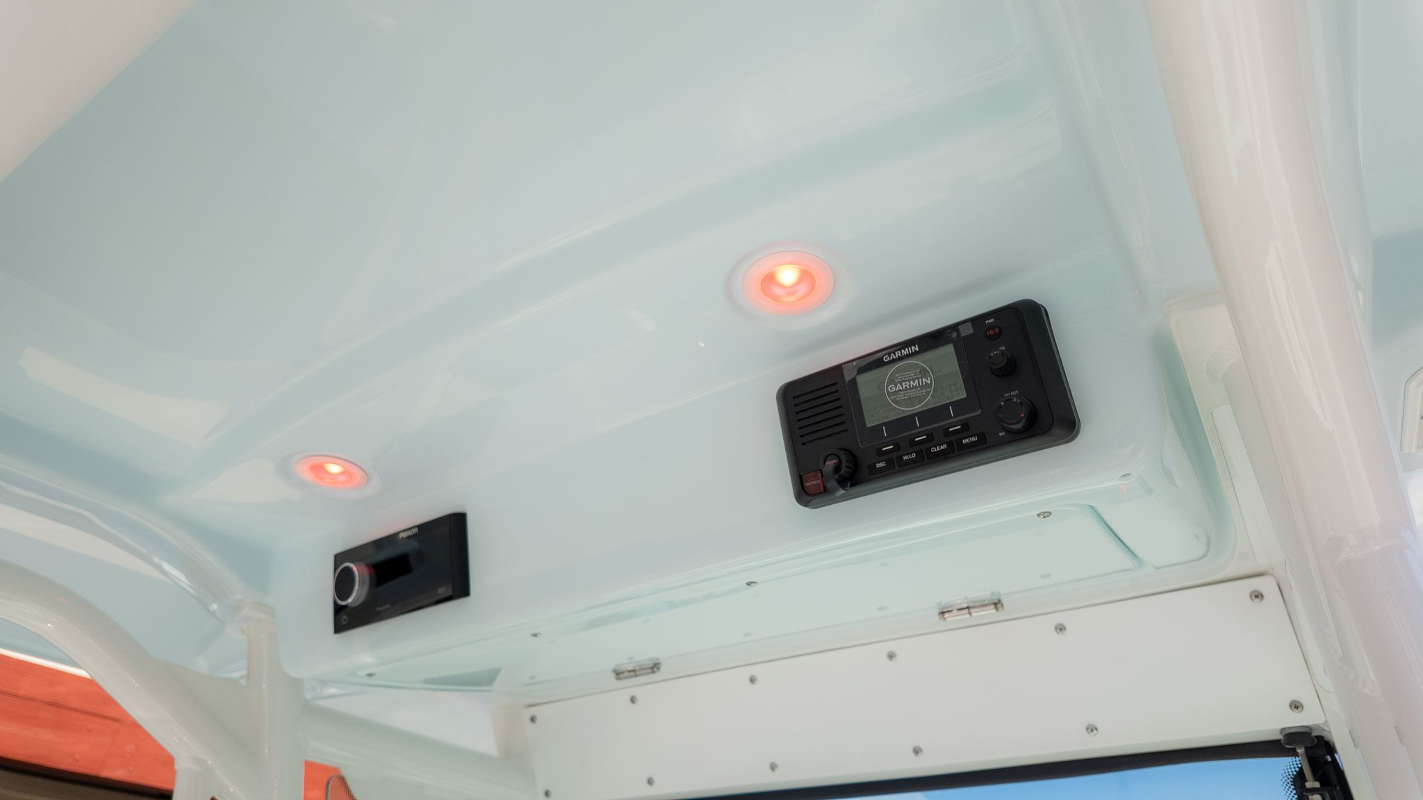 2027 Everglades 273 Center Console - 15