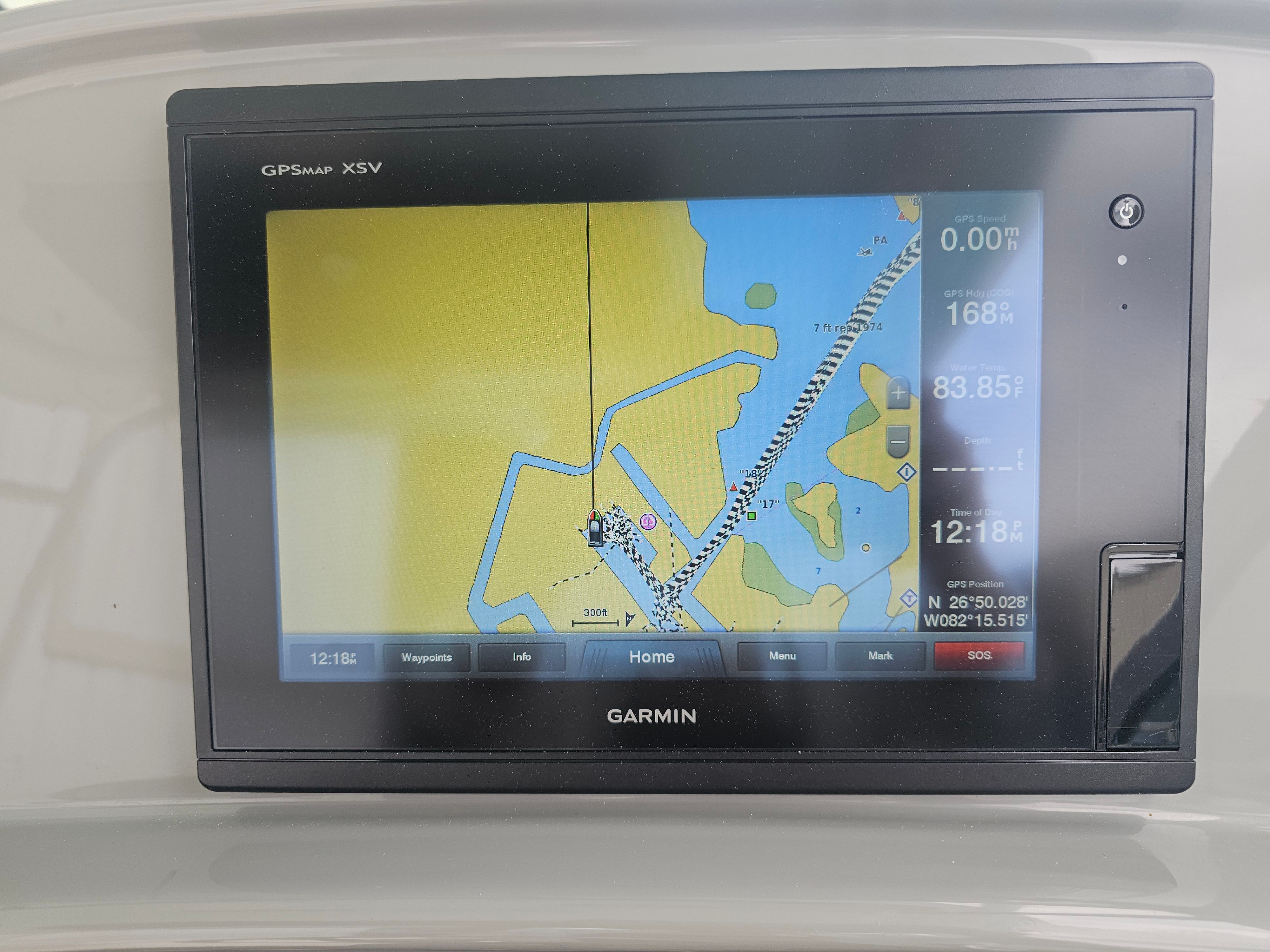 2017 Robalo R265 Walkaround - 29