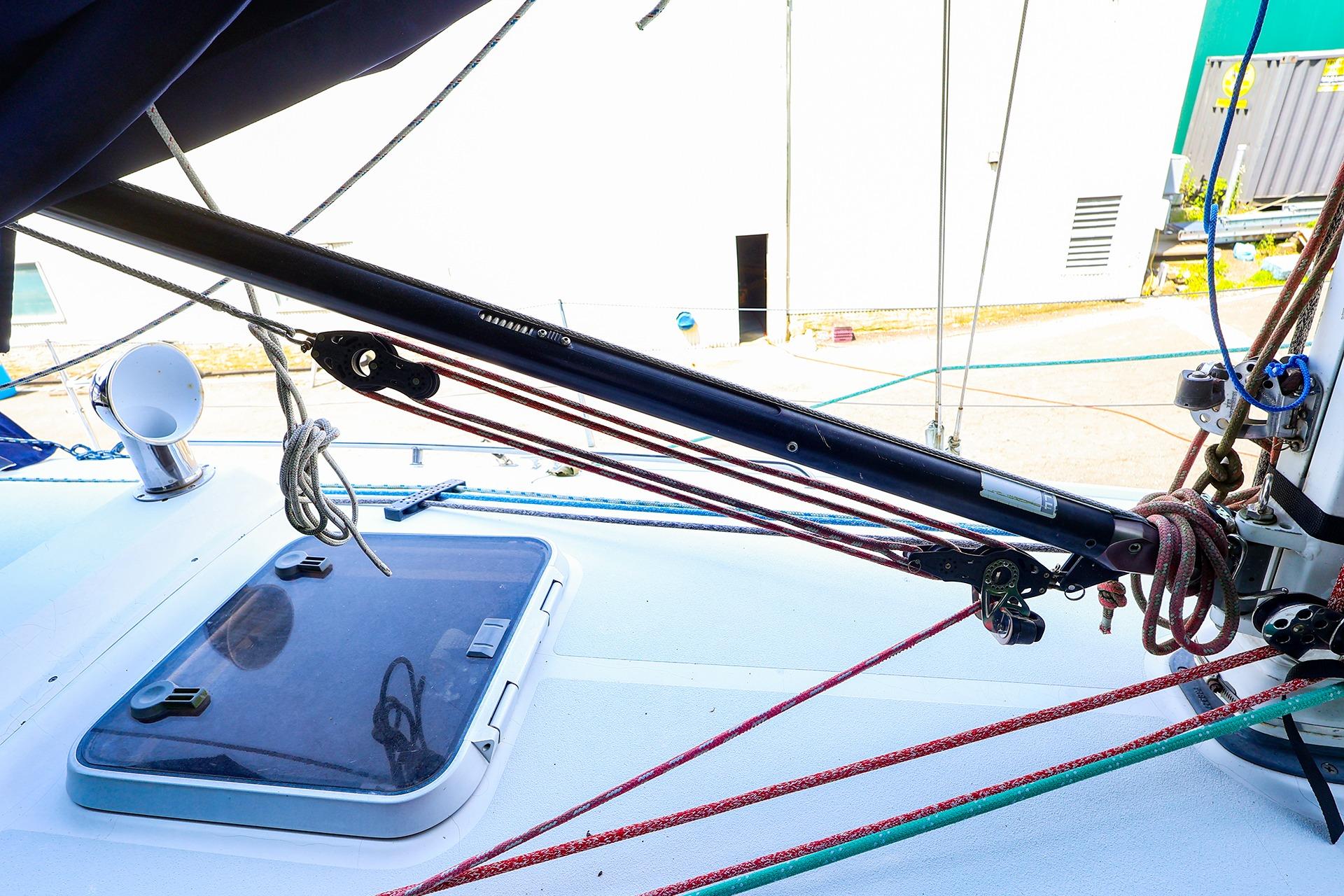 Deck view of a 2001 J Boats J/32 sailboat, featuring rigging and hatch.