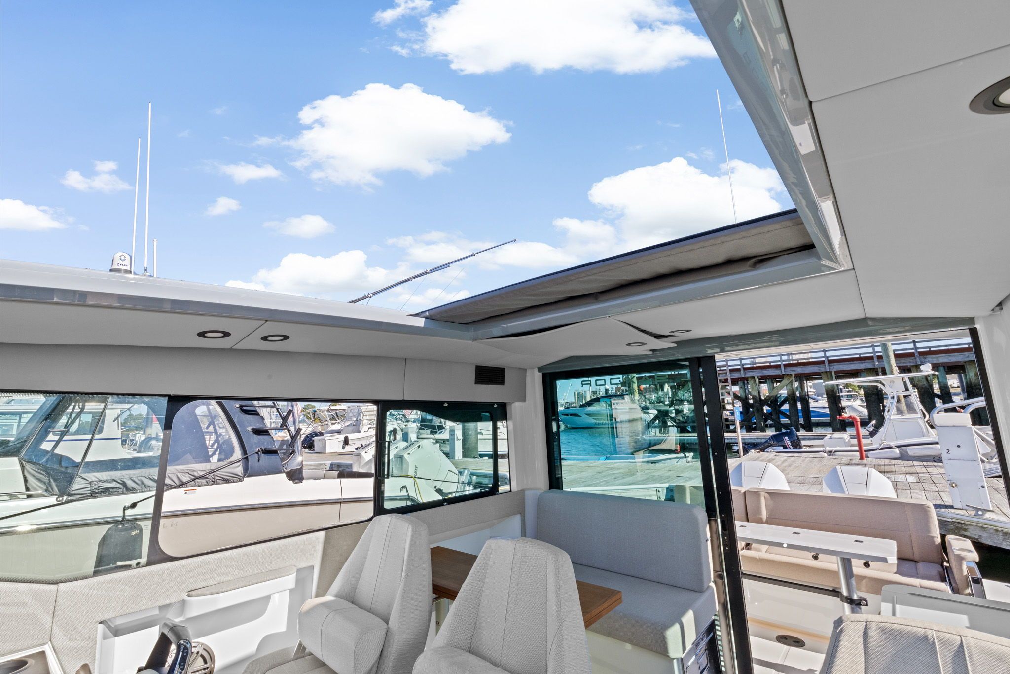 2026 Saxdor 320 GTC - 18