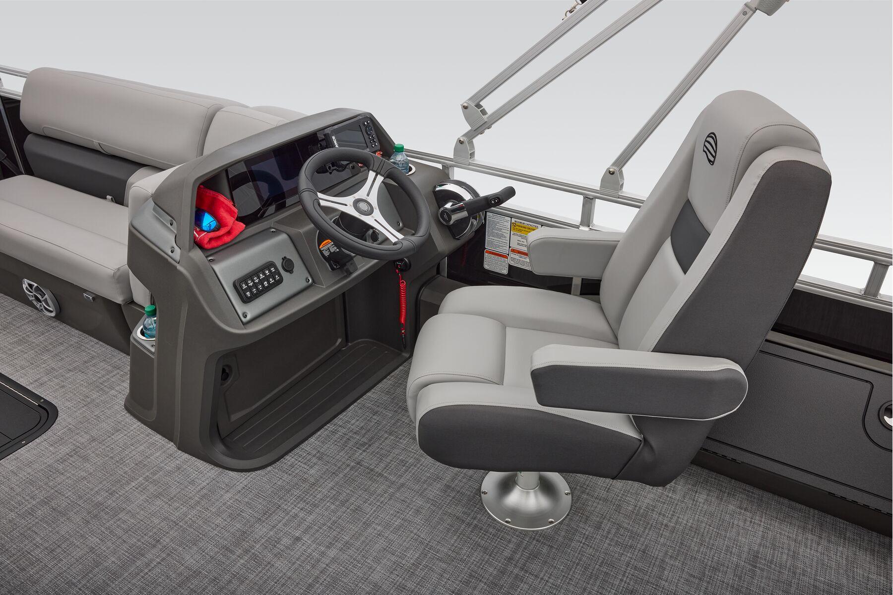 2026 Sun Tracker Sportfish 24 XP3 - 53