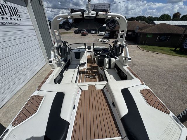 2018 Nautique G23 - 4