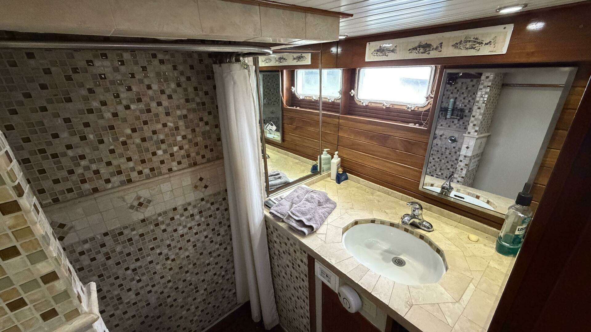 1982 Island Gypsy — - Image 63