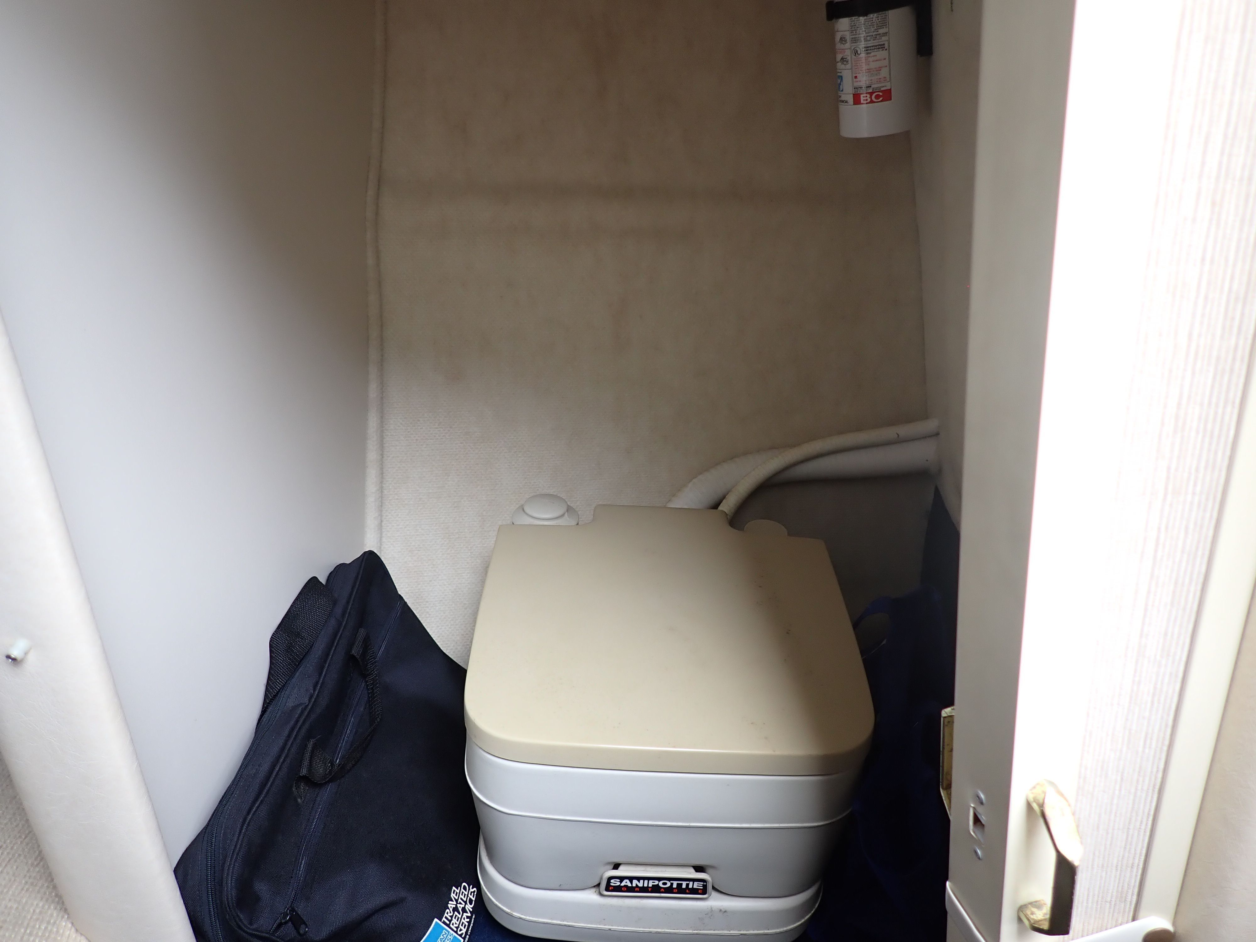 2002 Sea Ray 225 Weekender - 11