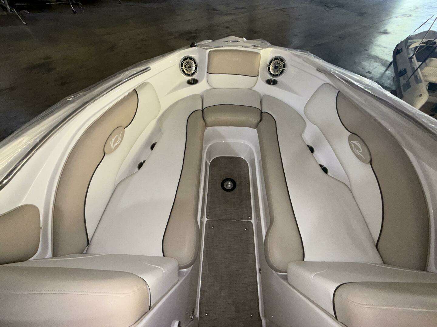2013 Rinker 276 Captiva Bowrider - Image 10