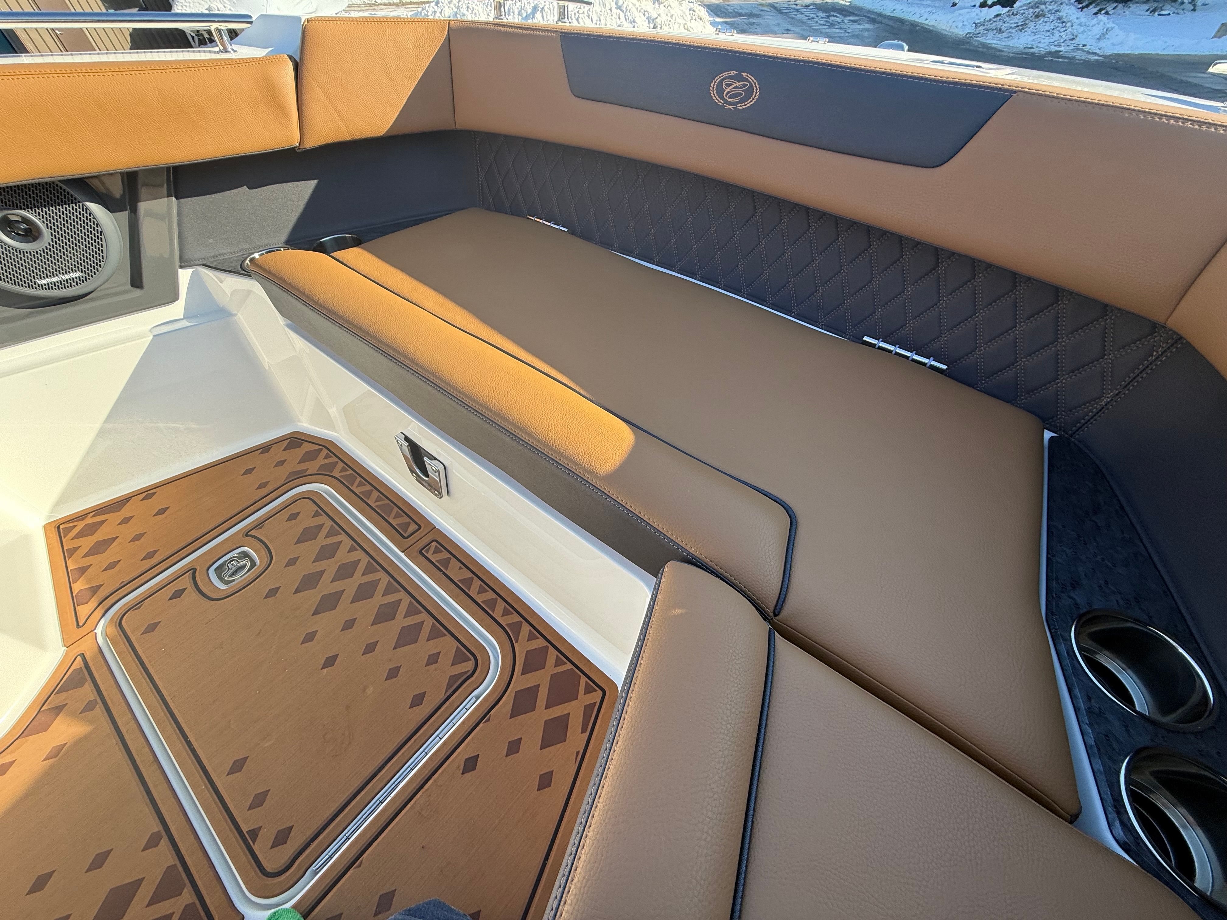 2026 Cobalt R31 Surf - 29