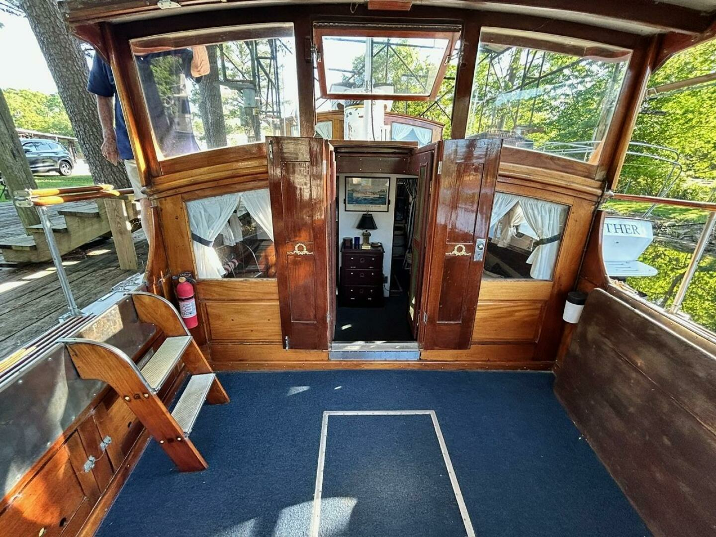 1930 Classic ACF 47'  Motor Yacht - Image 4