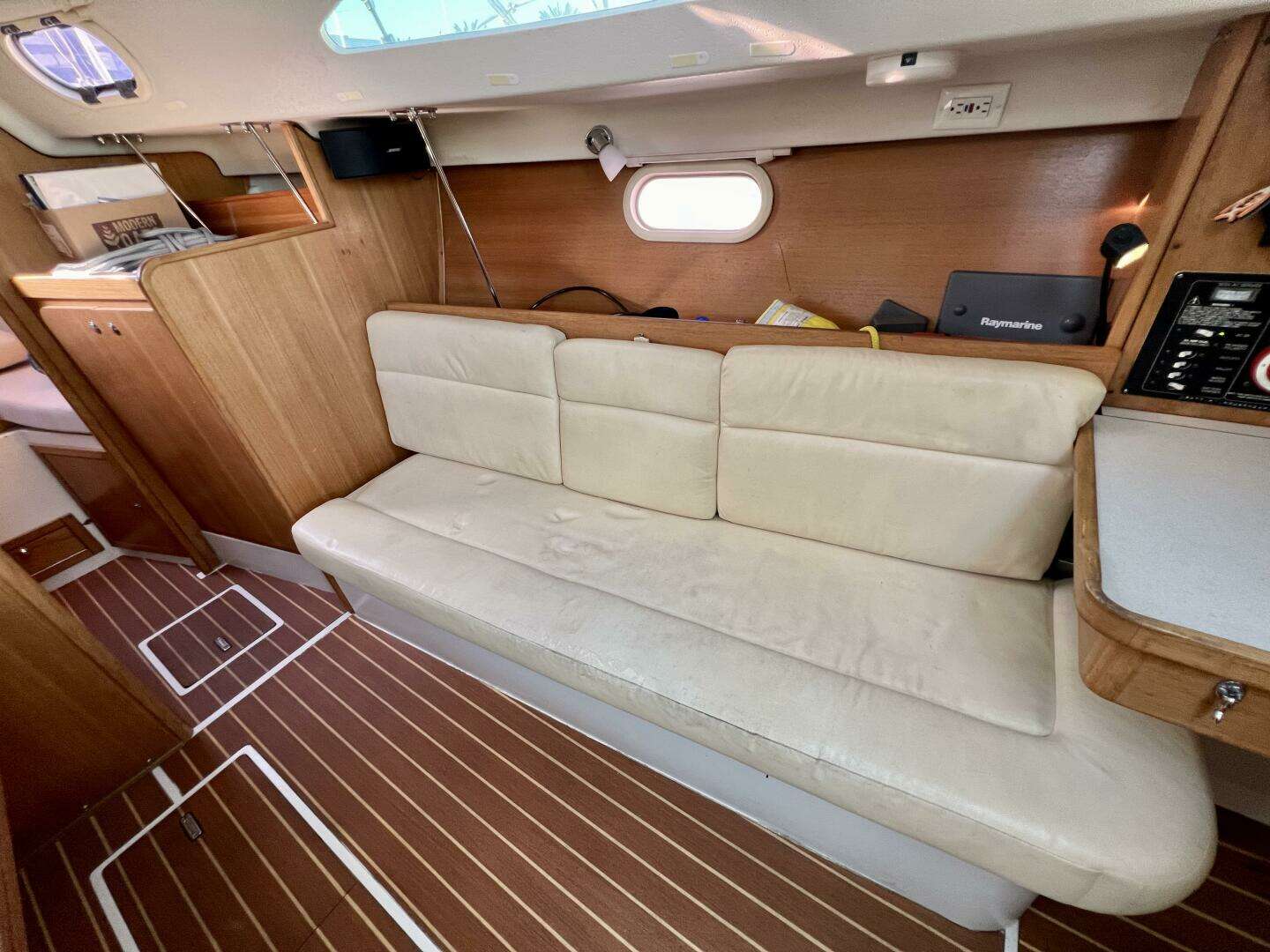 2007 Catalina 309 - Image 39