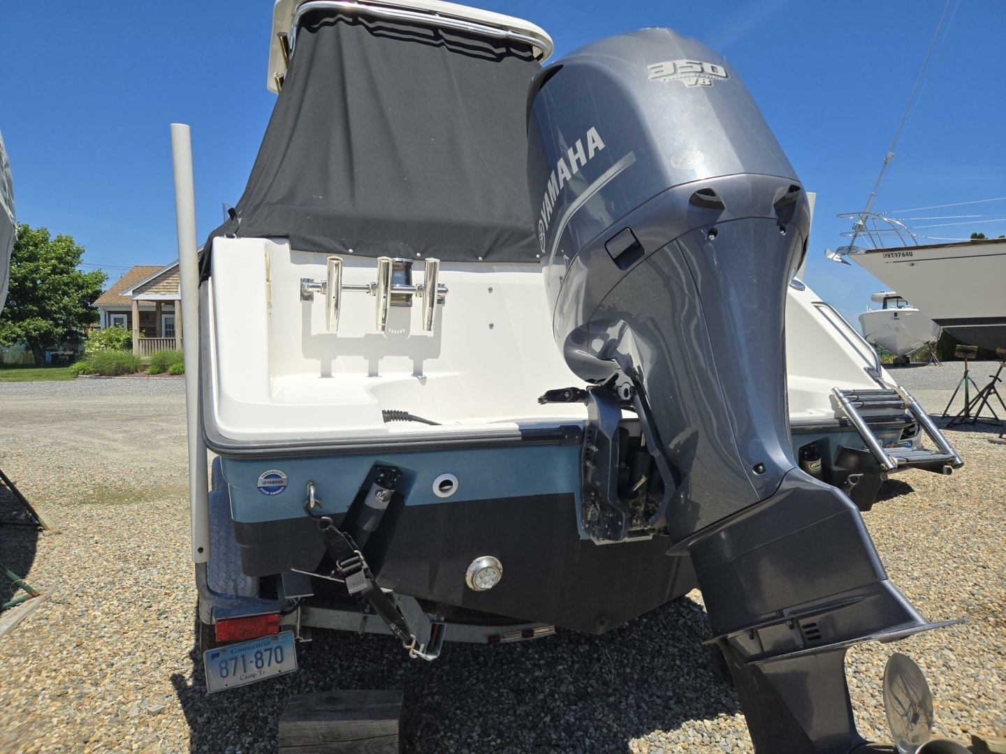 2009 Century 2400 Walkaround - Image 30
